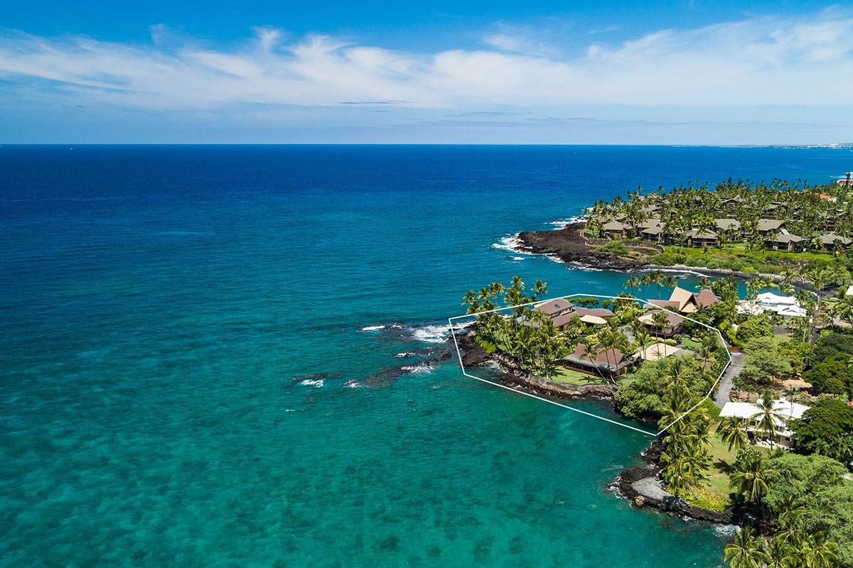 Kailua-Kona, Hawaii, 96740, United States, 8 Bedrooms Bedrooms, ,13 BathroomsBathrooms,Residential,For Sale,1998870
