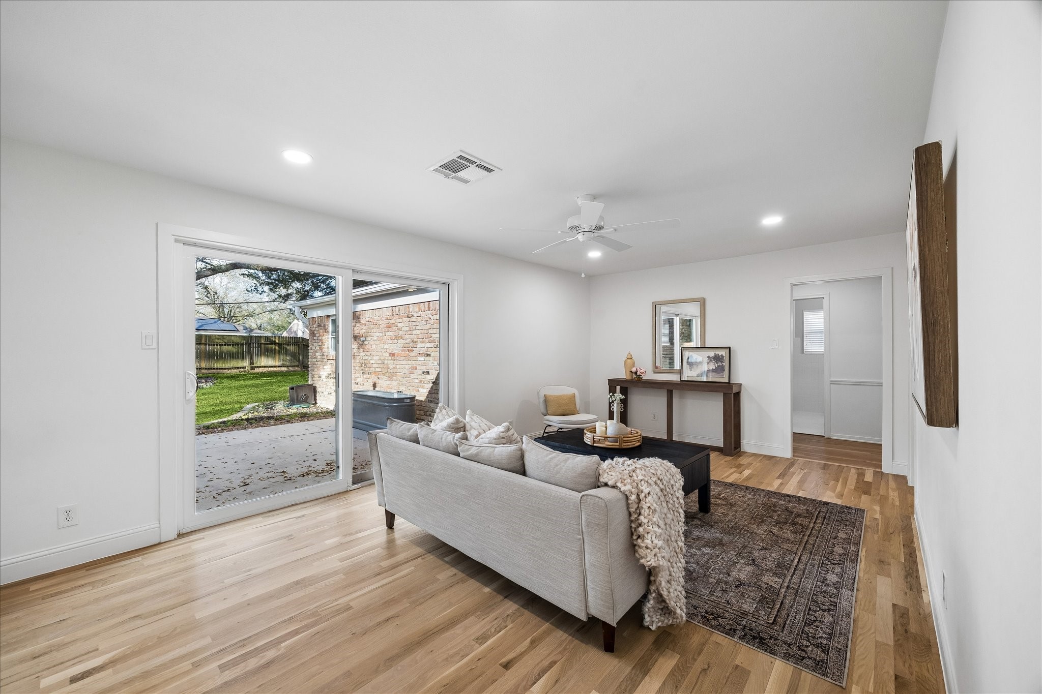  5706 Capello Drive - 物件實景