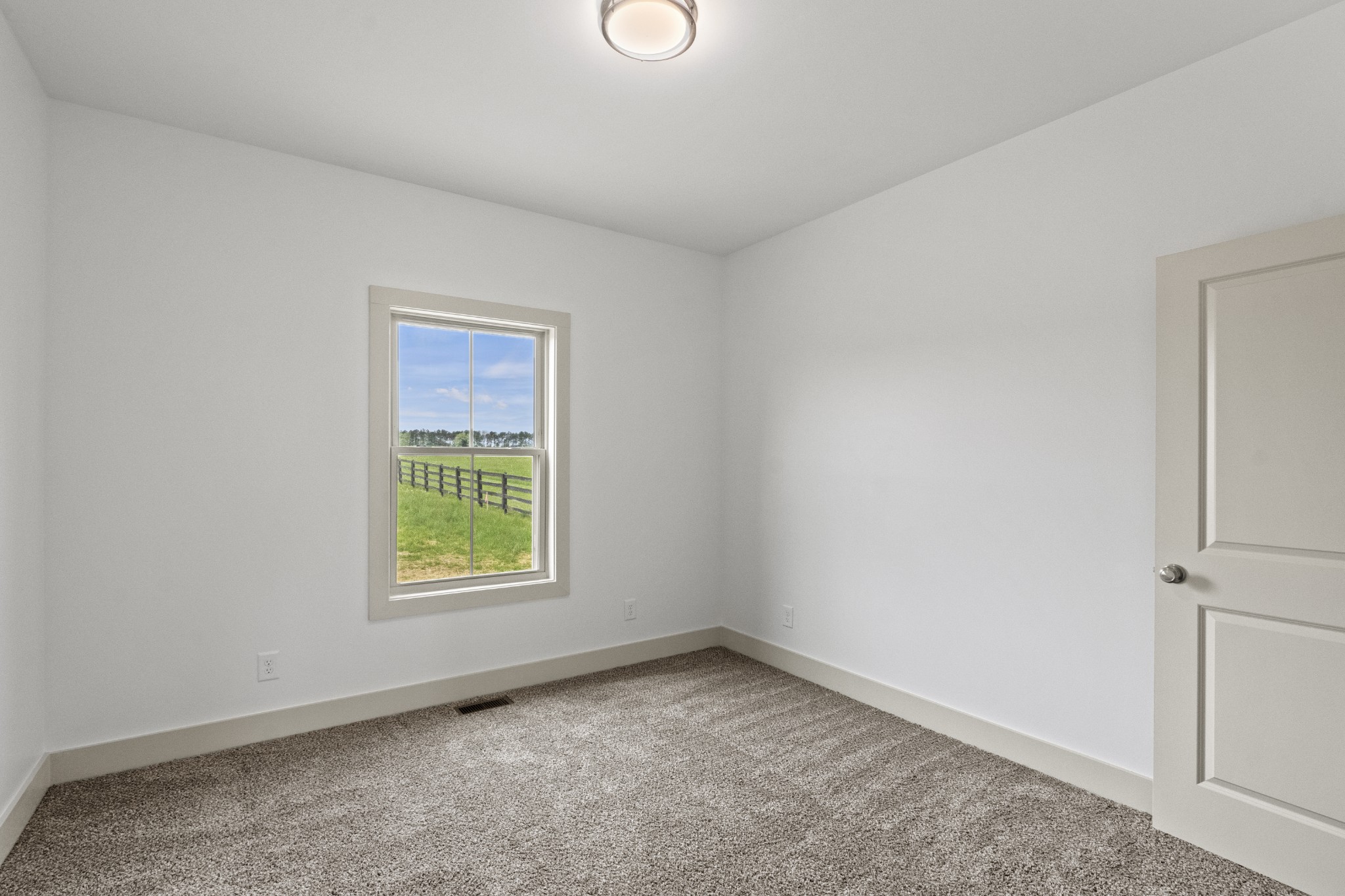 White House, Tennessee, 37188, United States, 3 Bedrooms Bedrooms, ,2 BathroomsBathrooms,Residential,For Sale,1855849