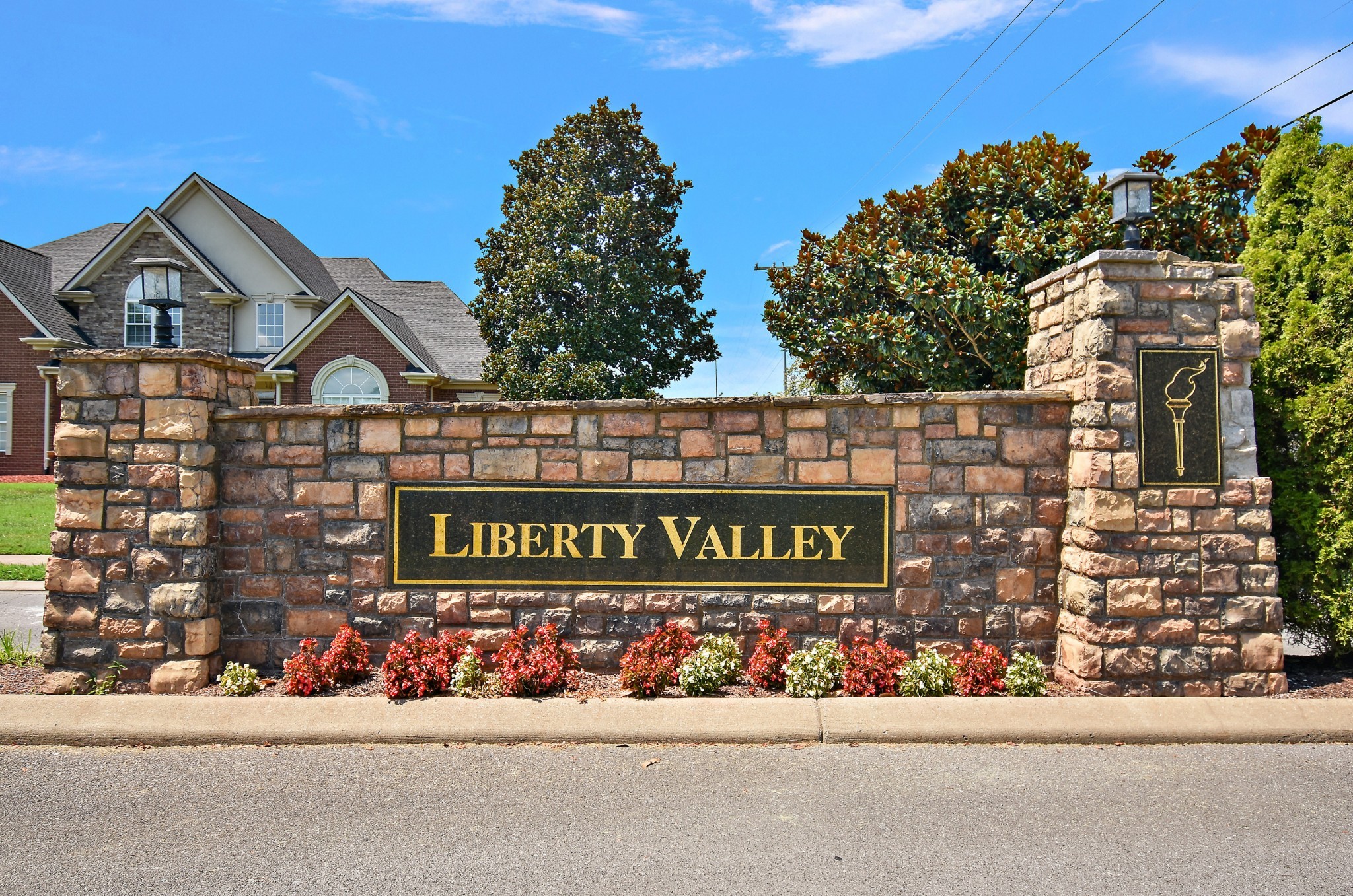 Murfreesboro, Tennessee, 37129, United States, 3 Bedrooms Bedrooms, ,3 BathroomsBathrooms,Residential,For Sale,1985378