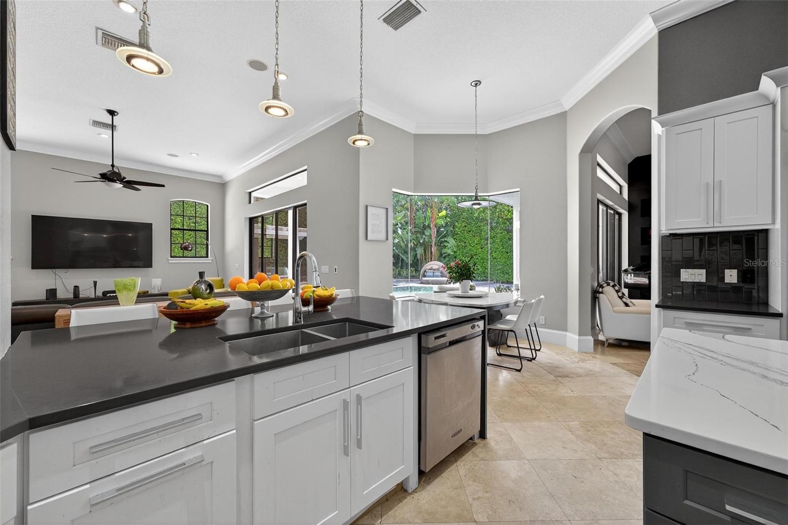 WINDERMERE, Florida, 34786, United States, 5 Bedrooms Bedrooms, ,5 BathroomsBathrooms,Residential,For Sale,1976046