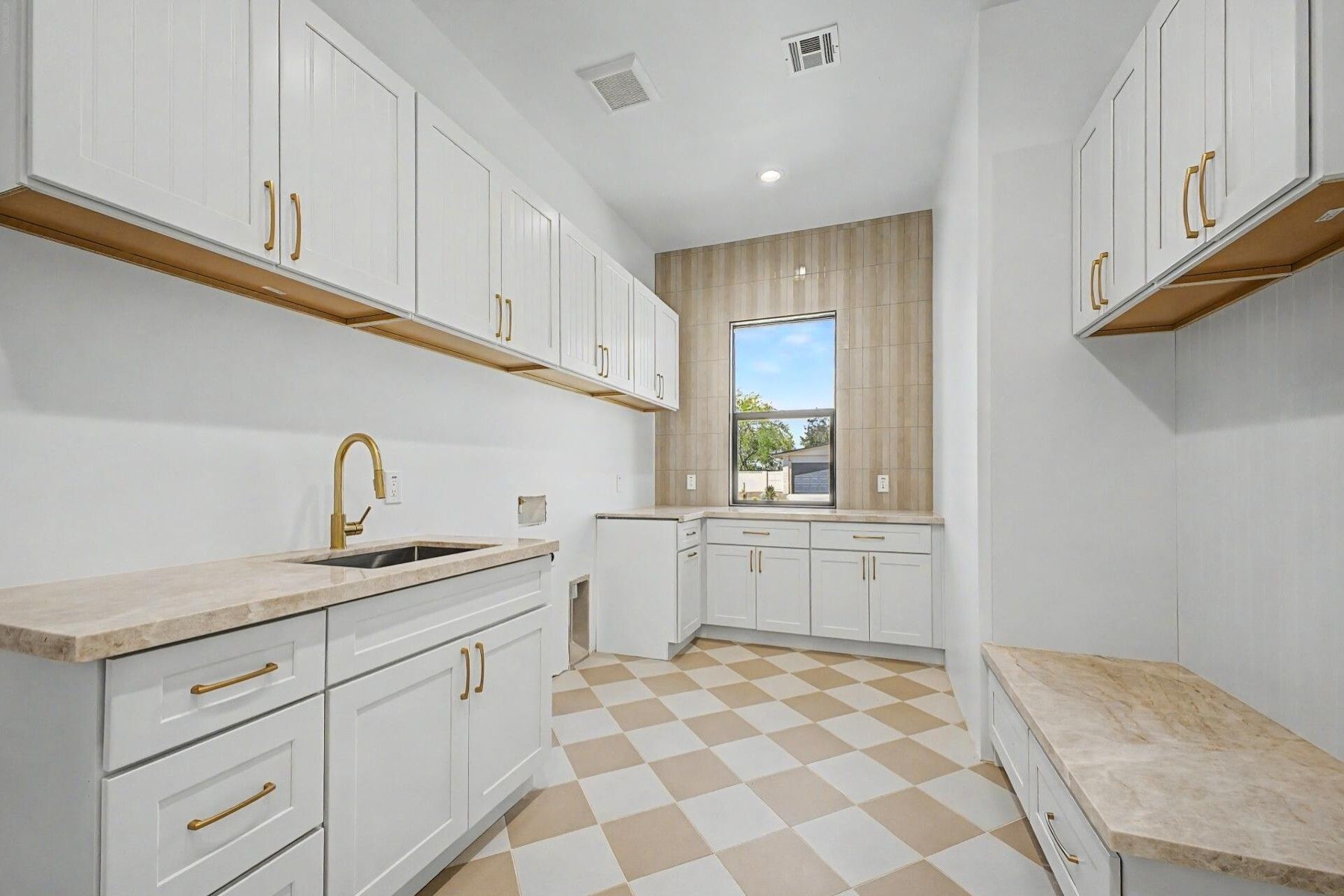  5101 E Laurel Lane  Scottsdale, AZ - 物件實景