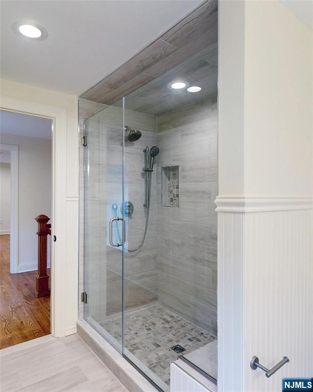 Sandyston, New Jersey, 07826, United States, 6 Bedrooms Bedrooms, ,5 BathroomsBathrooms,Residential,For Sale,1906091