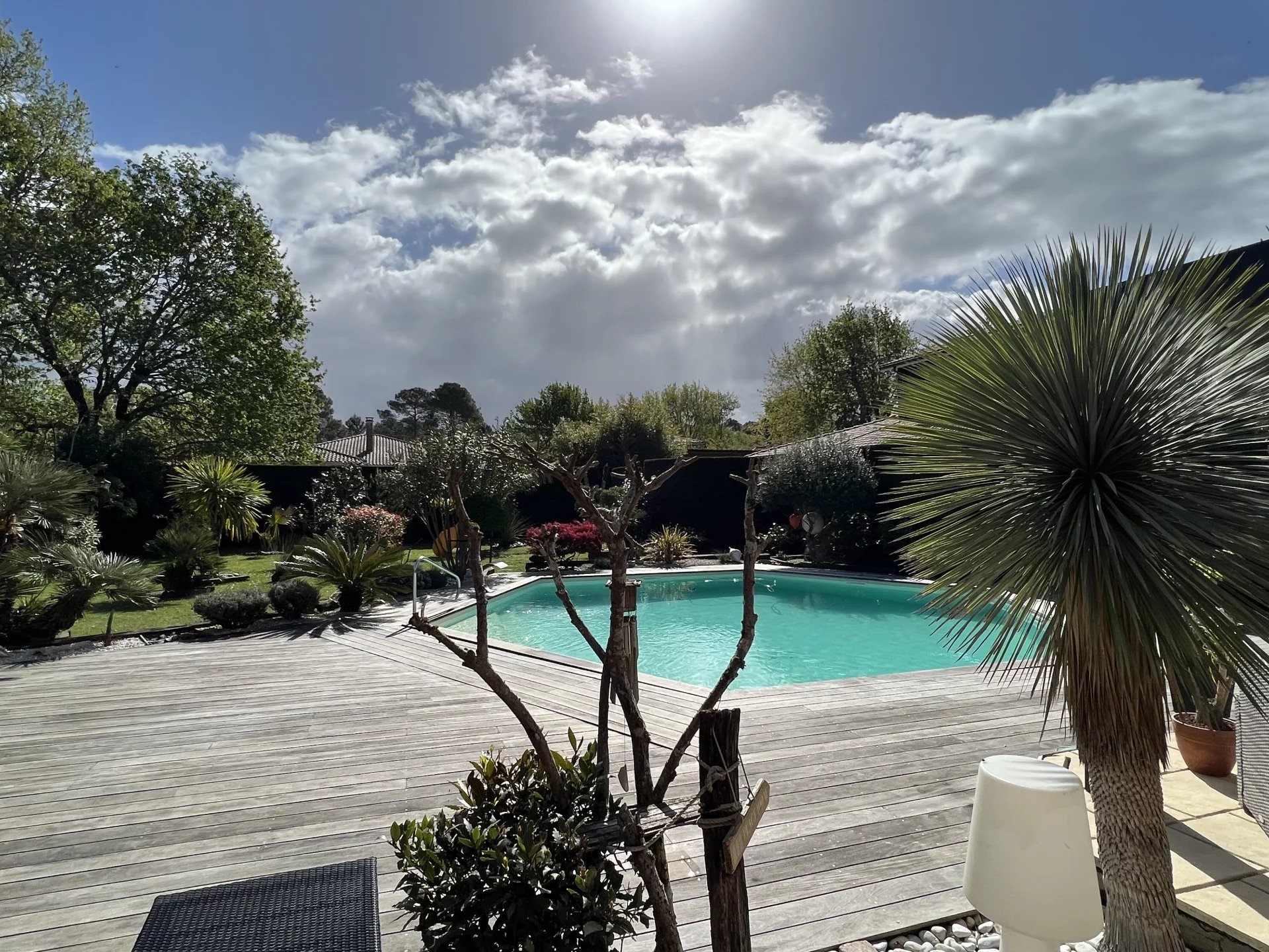 Gujan-Mestras, New Aquitaine, 33470, FR, 5 Bedrooms Bedrooms, ,3 BathroomsBathrooms,Residential,For Sale,1626924