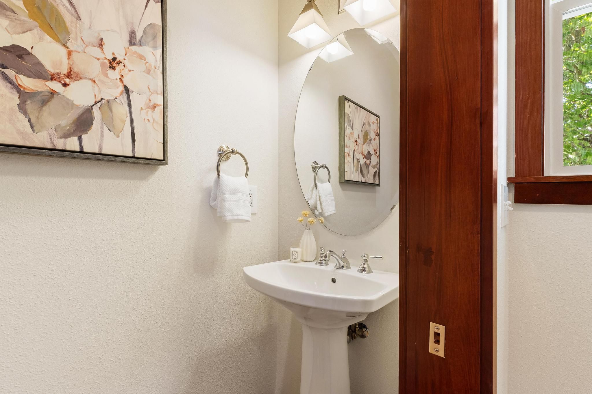  2400 West Boston St, Seattle, WA 98199 - 物件實景