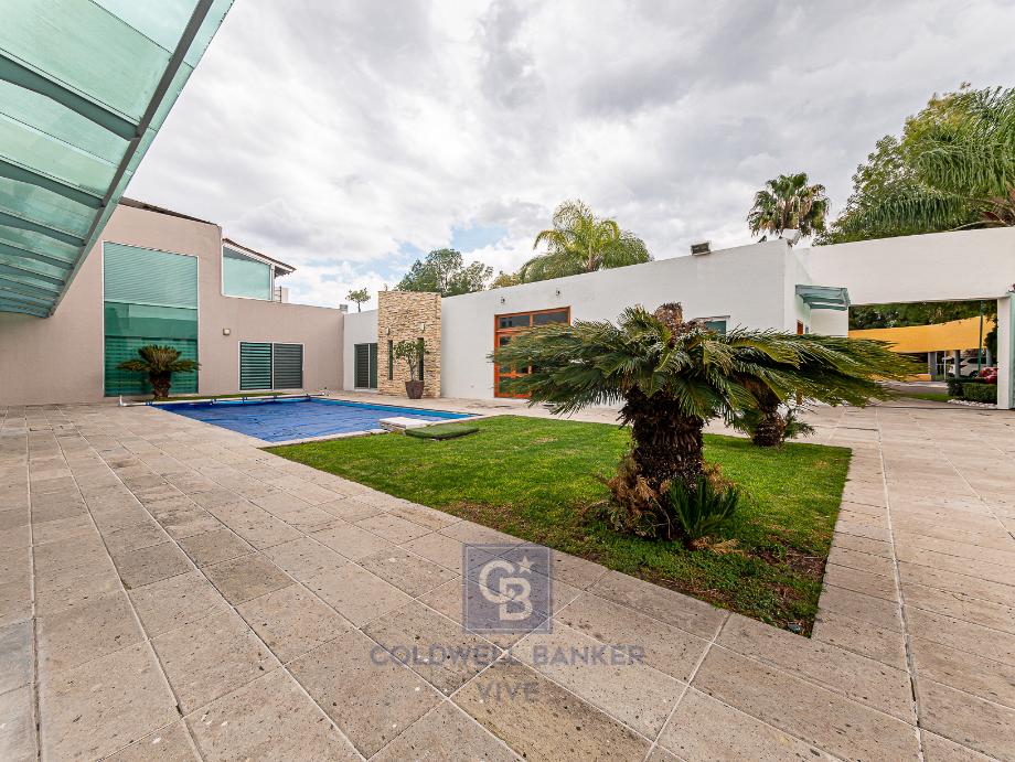Nogales, Corregidora, Querétaro, 76904, Mexico, 5 Bedrooms Bedrooms, ,6 BathroomsBathrooms,Residential,For Sale,Nogales,1443415