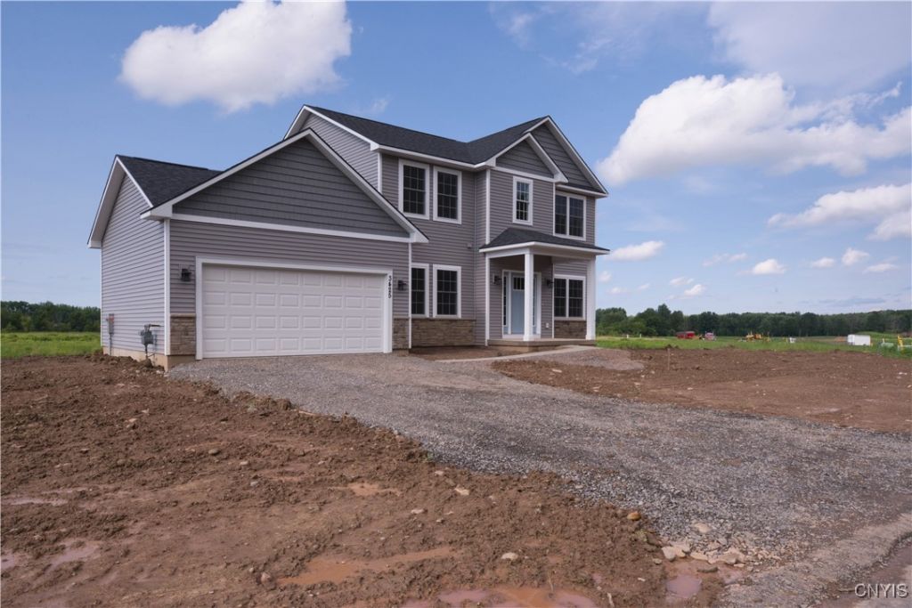 Baldwinsville, New York, 13027, United States, 4 Bedrooms Bedrooms, ,3 BathroomsBathrooms,Residential,For Sale,1906814