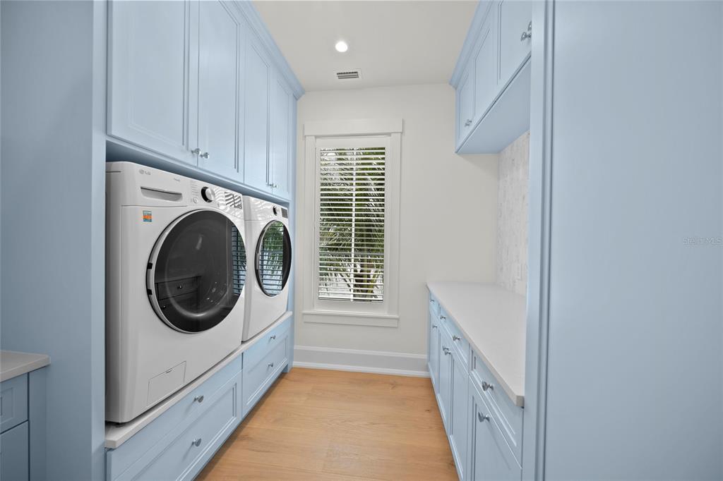 Holmes Beach, Florida, 34217, United States, 5 Bedrooms Bedrooms, ,8 BathroomsBathrooms,Residential,For Sale,1759059