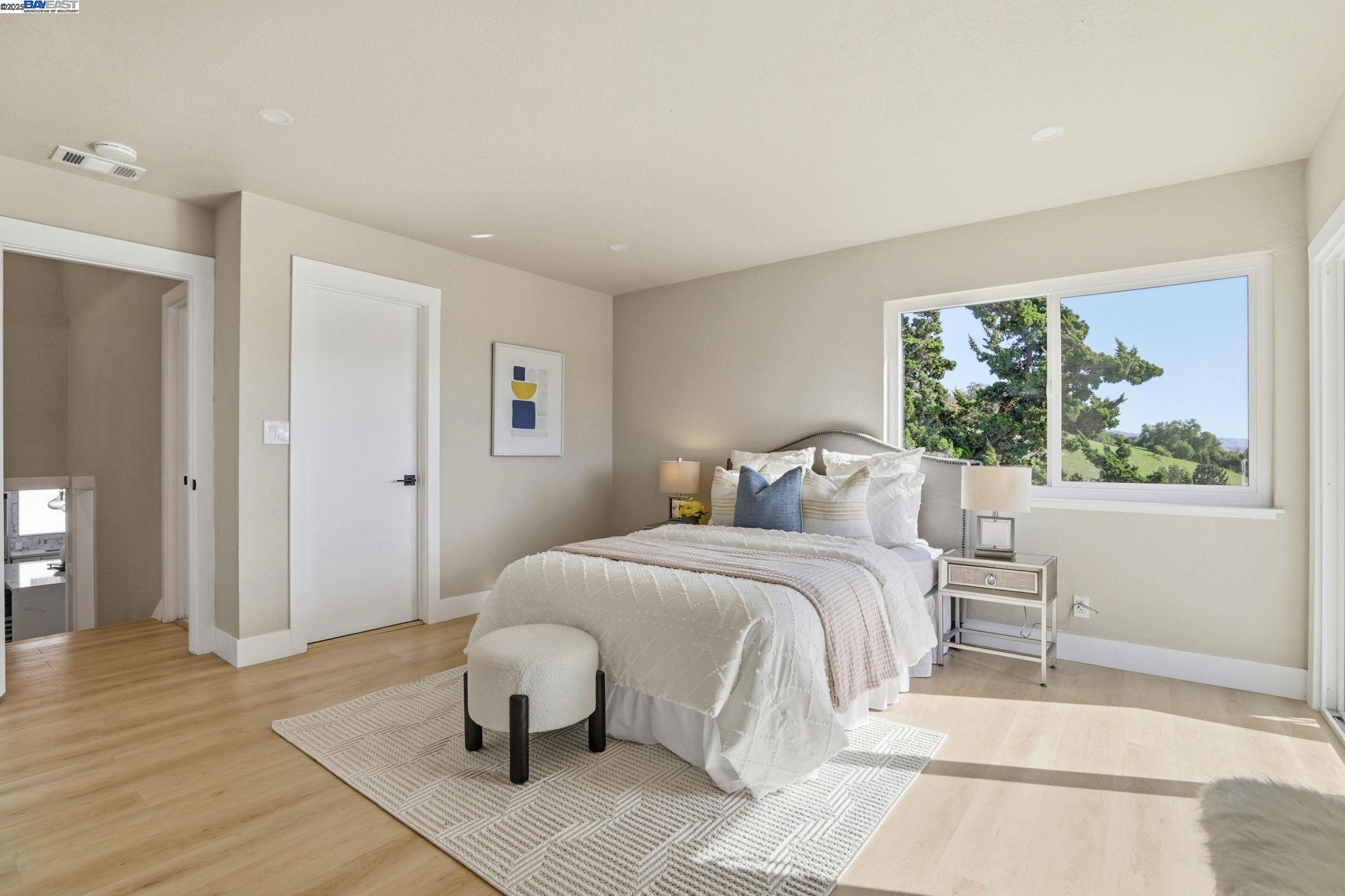 San Jose, California, 95127, United States, 4 Bedrooms Bedrooms, ,4 BathroomsBathrooms,Residential,For Sale,1988045