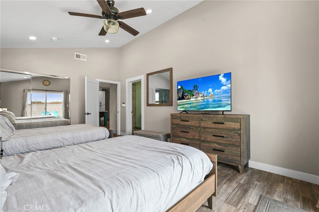 Oxnard, California, 93035, United States, ,Residential,For Sale,1991786