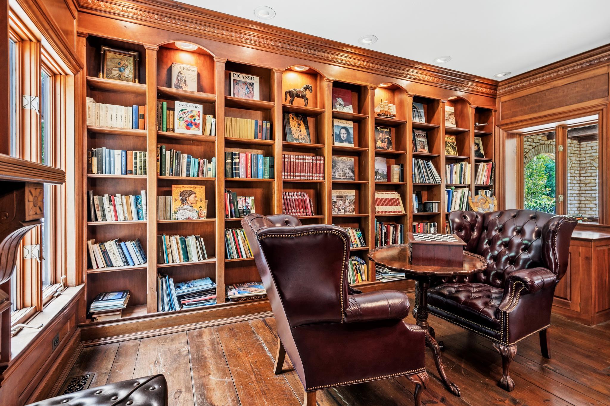  10217 Cedar Pond Drive, Vienna, VA, 22182 - 物件實景