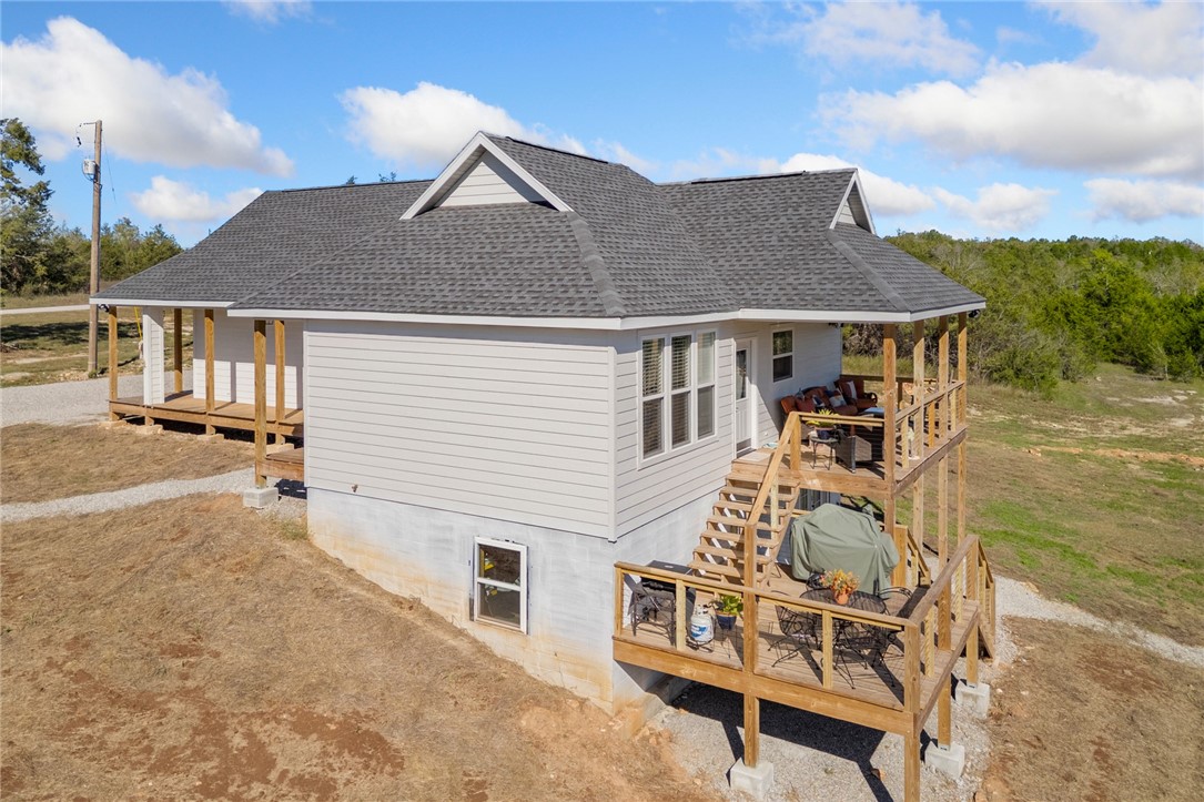 Yellville, Arkansas, 72687, United States, 2 Bedrooms Bedrooms, ,3 BathroomsBathrooms,Residential,For Sale,1970032