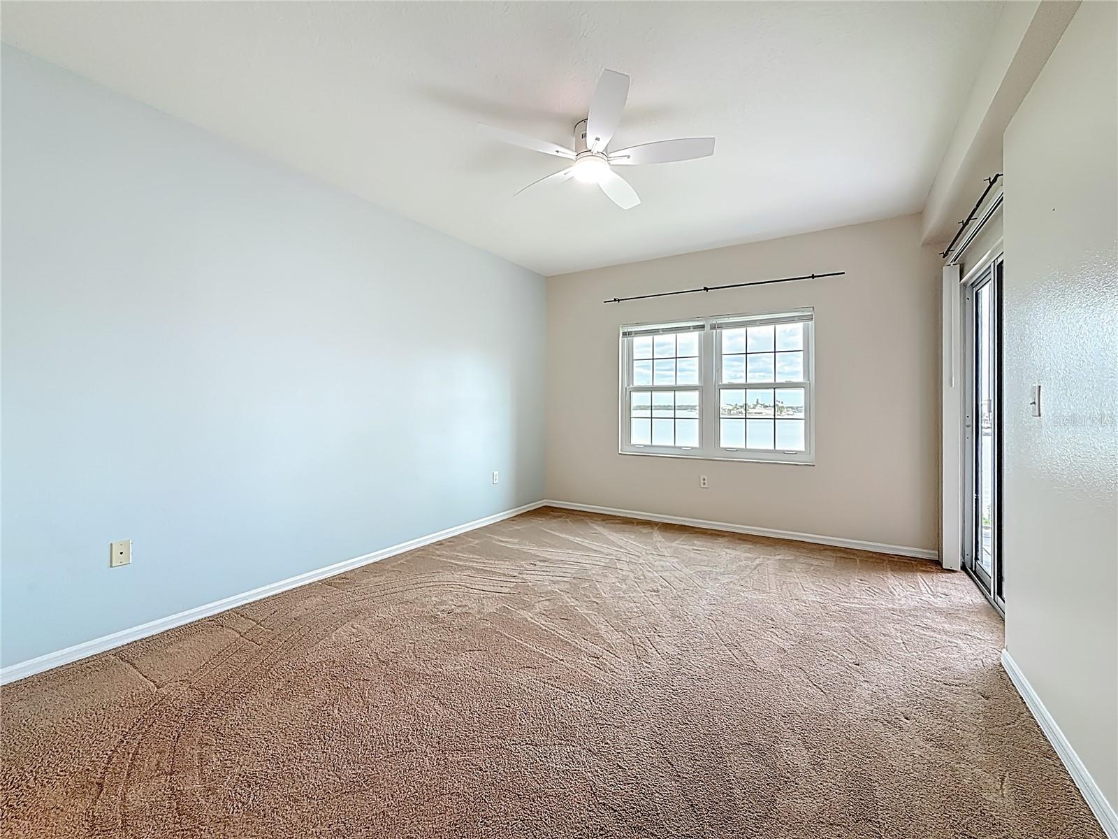 Madeira Beach, Florida, 33708, United States, 2 Bedrooms Bedrooms, ,2 BathroomsBathrooms,Residential,For Sale,1985682