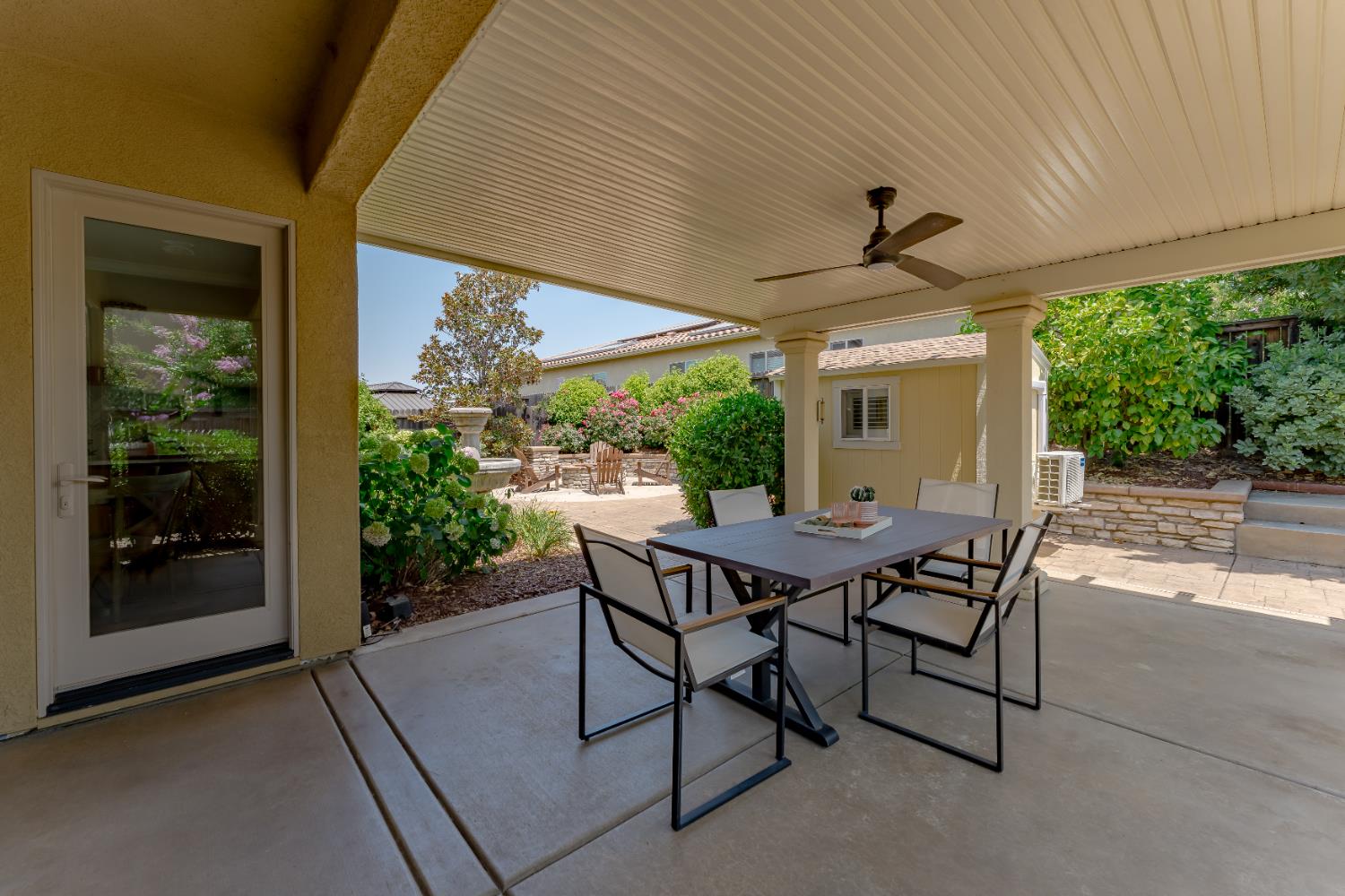 El Dorado Hills, California, 95762, United States, 3 Bedrooms Bedrooms, ,3 BathroomsBathrooms,Residential,For Sale,1932064