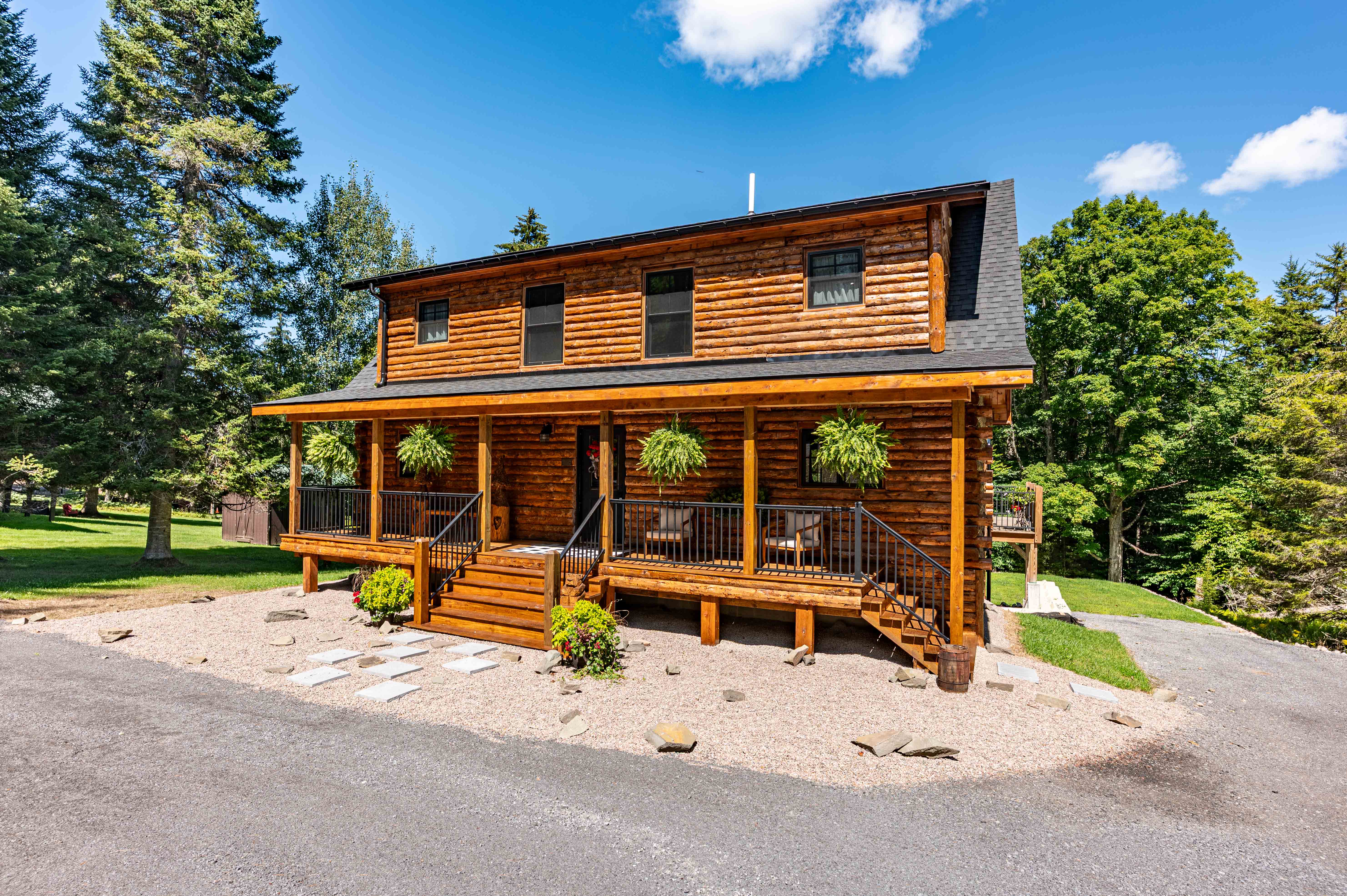  Log Cabin with Flair - 物件實景