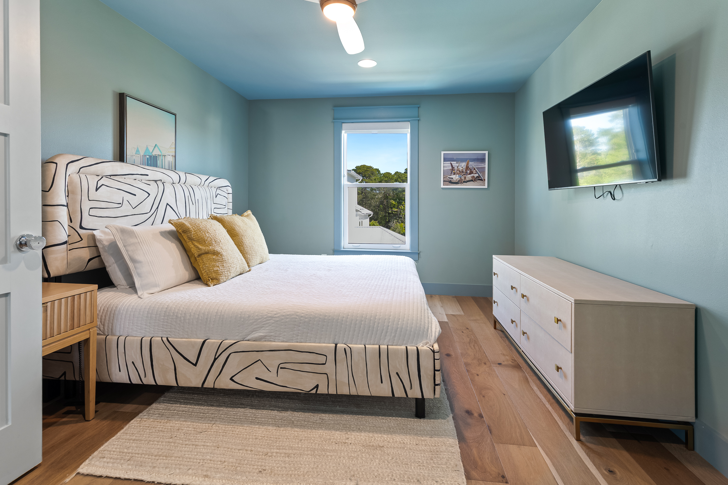  Grand Coastal Retreat With Carriage House And Resort-Style Pool - 物件實景