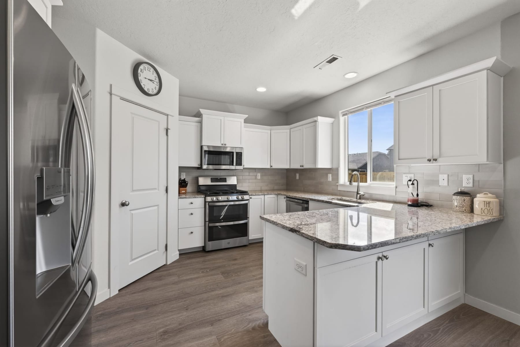  3461 NW 9th Street Redmond, OR 97756 - 物件實景