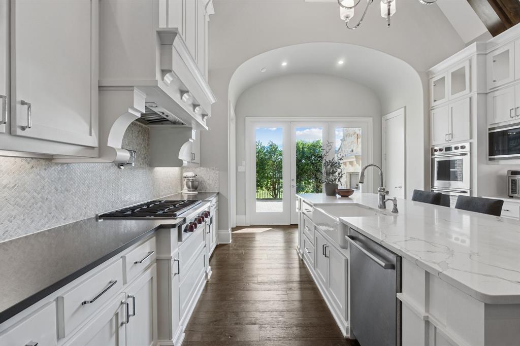 Prosper, Texas, 75078, United States, 5 Bedrooms Bedrooms, ,8 BathroomsBathrooms,Residential,For Sale,1901813