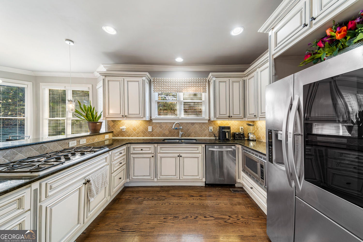 Suwanee, Georgia, 30024, United States, 7 Bedrooms Bedrooms, ,5 BathroomsBathrooms,Residential,For Sale,2006580