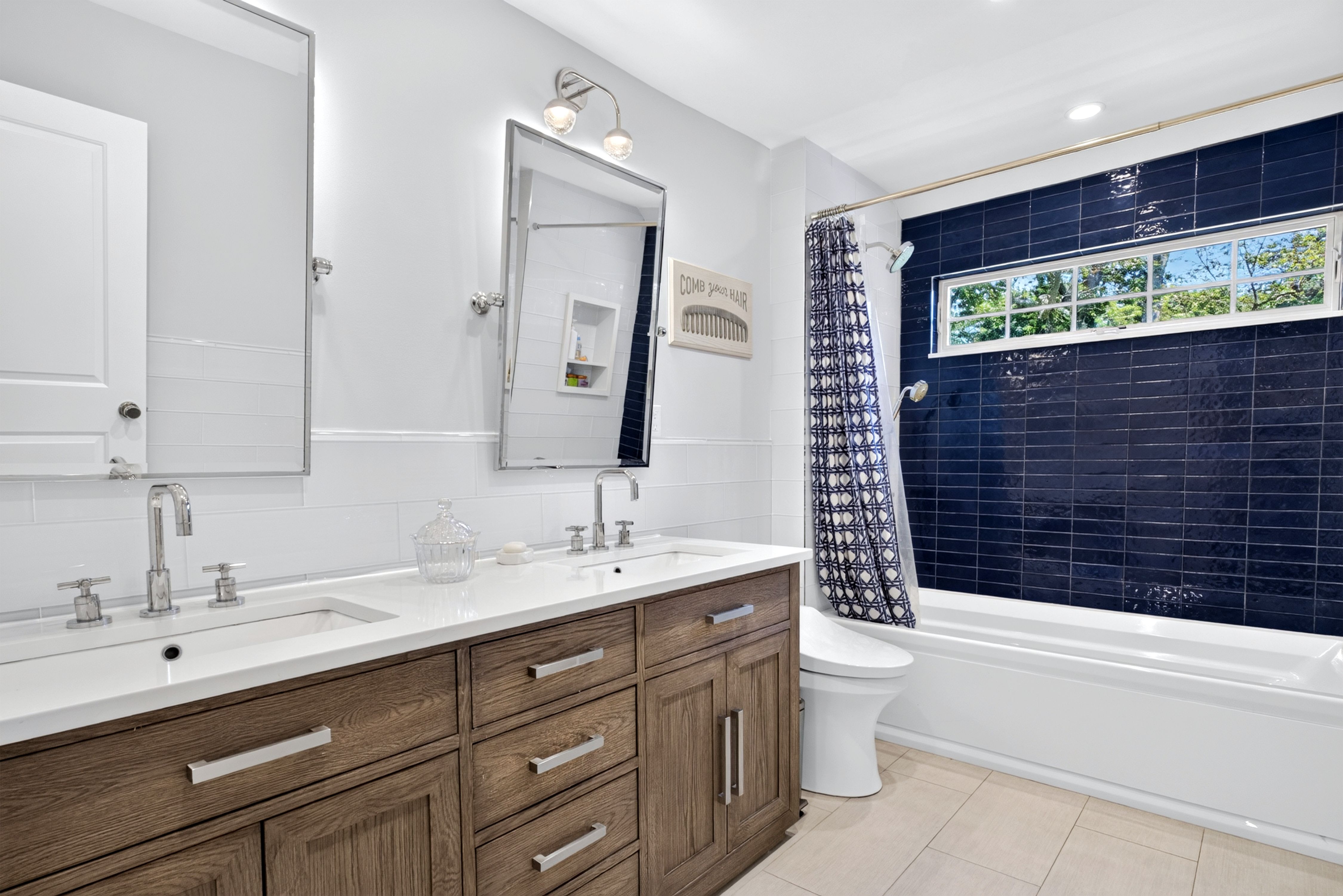  162 Manhasset Woods Road, Manhasset, NY 11030 - 物件實景