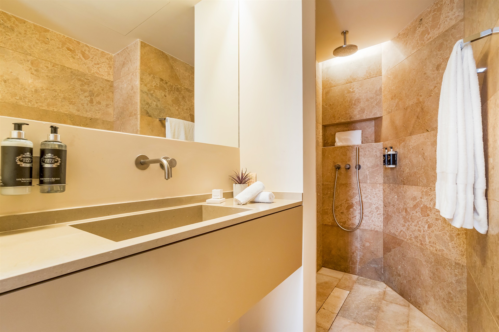  Flat, 2 bedrooms, for Sale - 物件實景