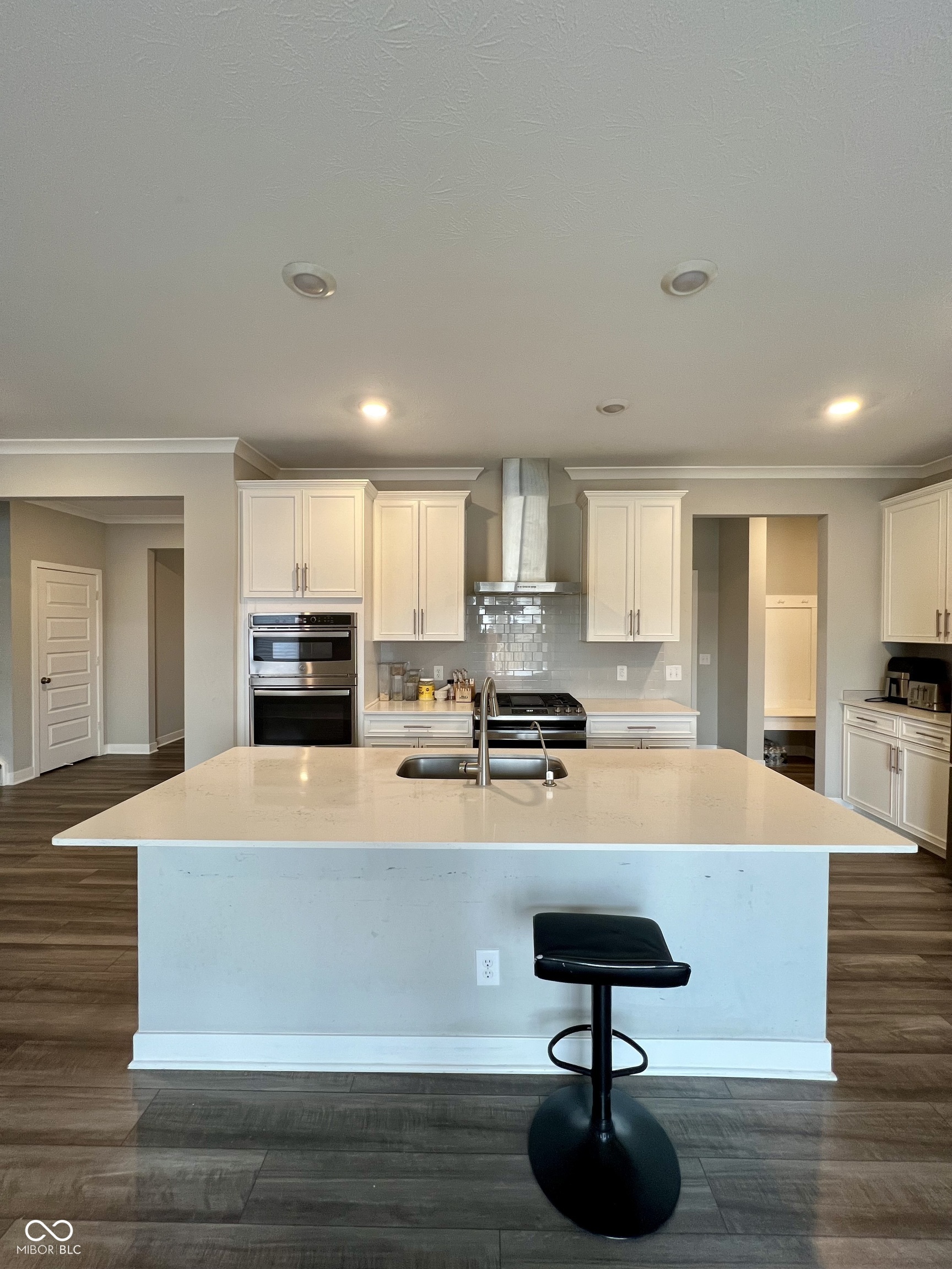 Greenwood, Indiana, 46143, United States, 5 Bedrooms Bedrooms, ,4 BathroomsBathrooms,Residential,For Sale,1976325