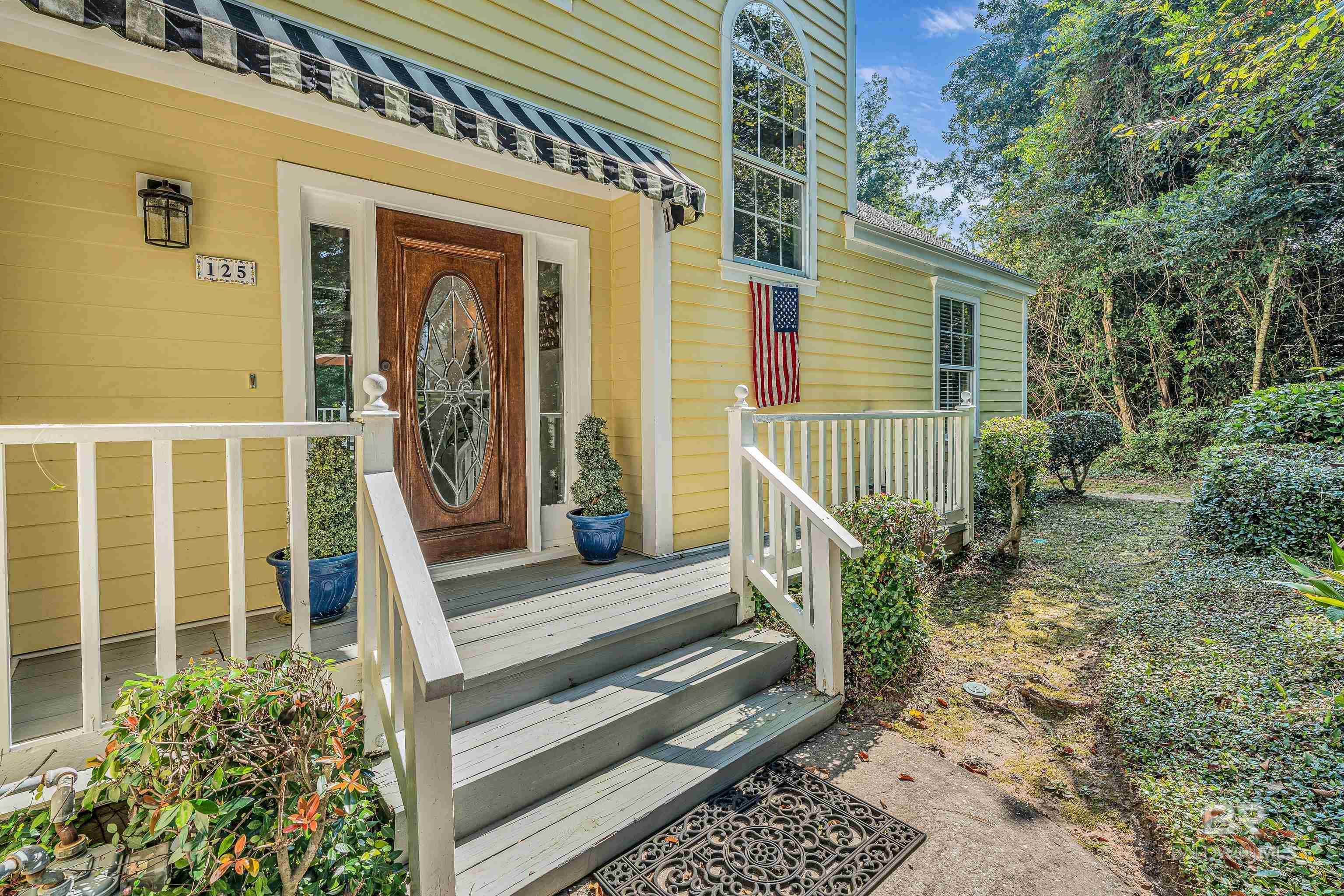 Fairhope, Alabama, 36532, United States, 3 Bedrooms Bedrooms, ,3 BathroomsBathrooms,Residential,For Sale,1927355
