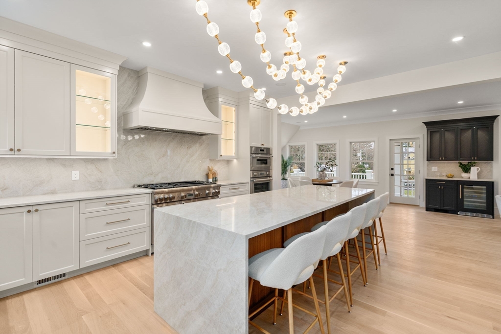 Newton, Massachusetts, 02465, United States, 6 Bedrooms Bedrooms, ,7 BathroomsBathrooms,Residential,For Sale,1995687