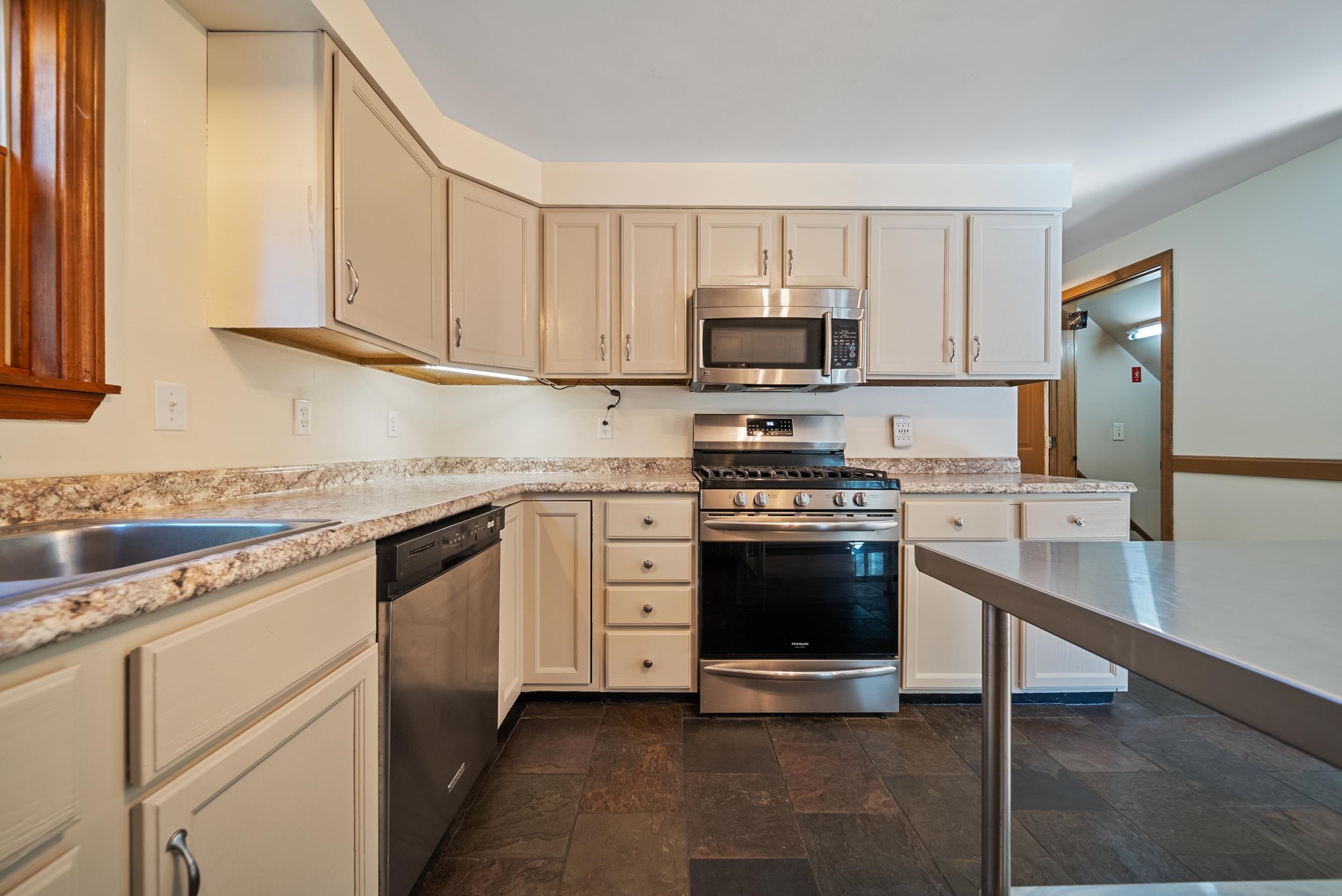 Lyndeborough, New Hampshire, 03082, United States, 3 Bedrooms Bedrooms, ,2 BathroomsBathrooms,Residential,For Sale,1917291