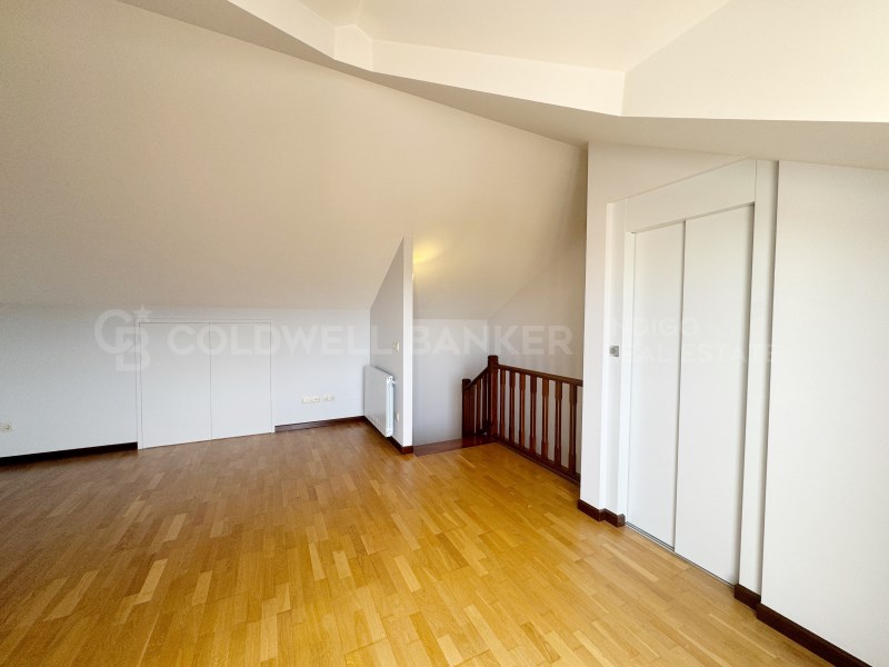 Pontevedra, Vigo, Castrelos - S?rdoma, S?rdoma Pon, Vigo, Galicia, ES, 4 Bedrooms Bedrooms, ,4 BathroomsBathrooms,Residential,For Sale,Pontevedra, Vigo, Castrelos - S?rdoma, S?rdoma Pon,1479301