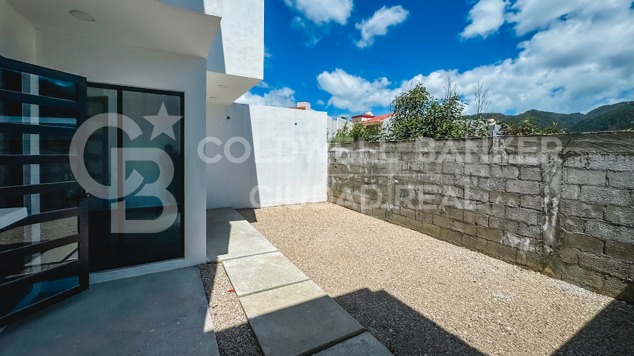 3ER CERRADA DEL CAMPO AEREO, San Cristóbal de las Casas, Chiapas, 29290, Mexico, 2 Bedrooms Bedrooms, ,1 BathroomBathrooms,Residential,For Sale,3ER CERRADA DEL CAMPO AEREO,1441461