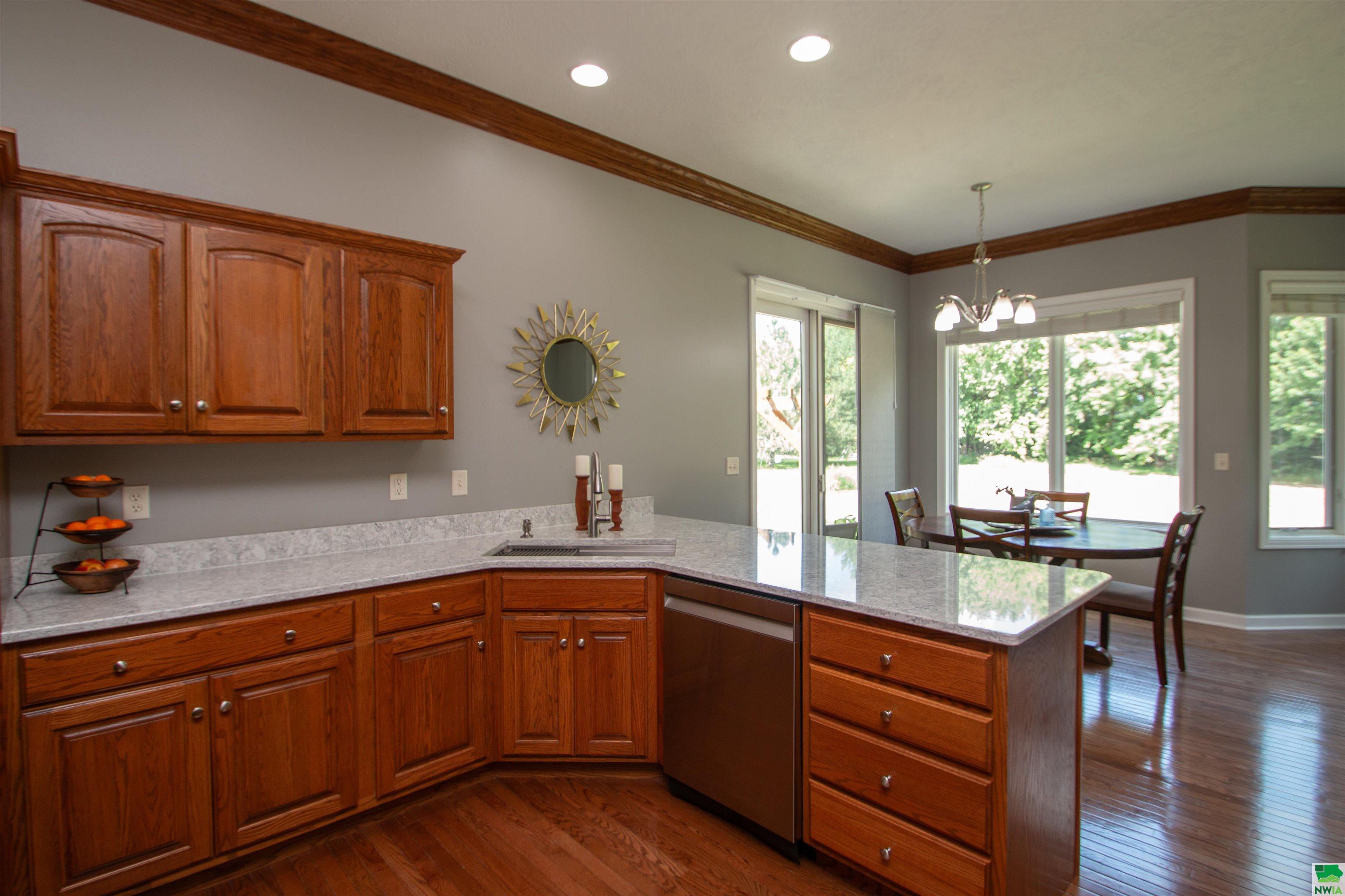 Dakota Dunes, South Dakota, 57049, United States, 4 Bedrooms Bedrooms, ,3 BathroomsBathrooms,Residential,For Sale,1937914