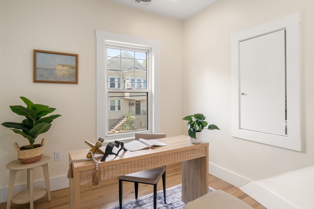 Revere, Massachusetts, 02151, United States, 4 Bedrooms Bedrooms, ,2 BathroomsBathrooms,Residential,For Sale,1897592