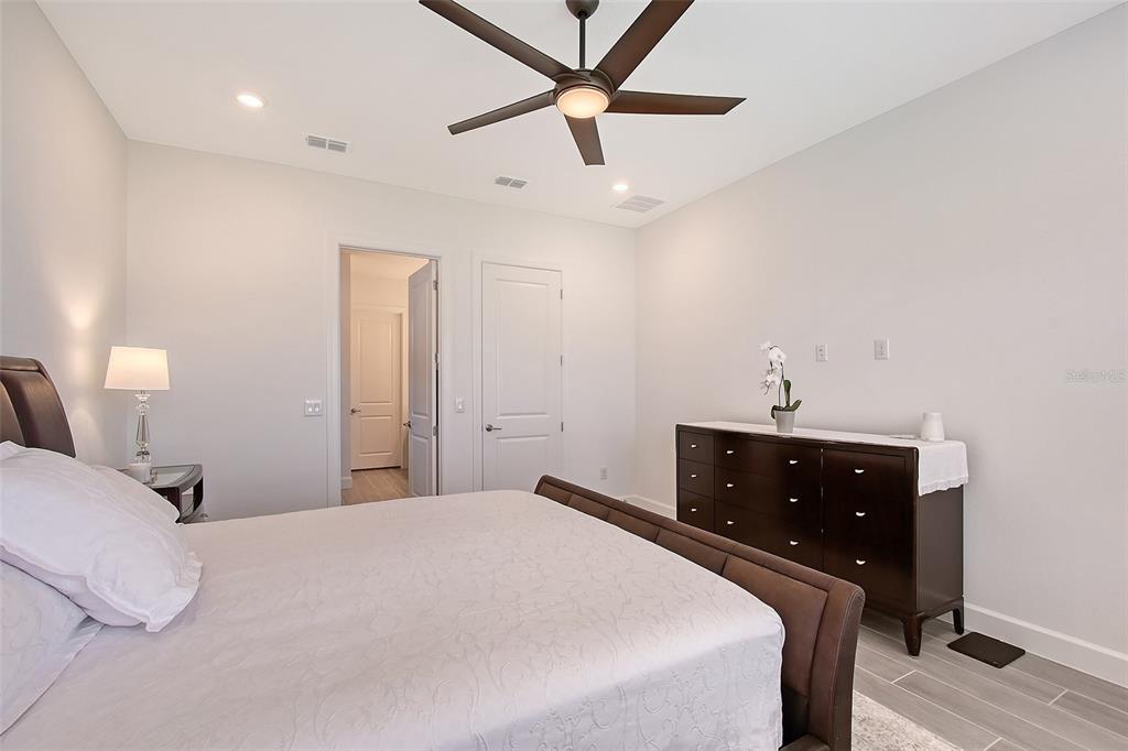 Palmetto, Florida, 34221, United States, 3 Bedrooms Bedrooms, ,3 BathroomsBathrooms,Residential,For Sale,1828169