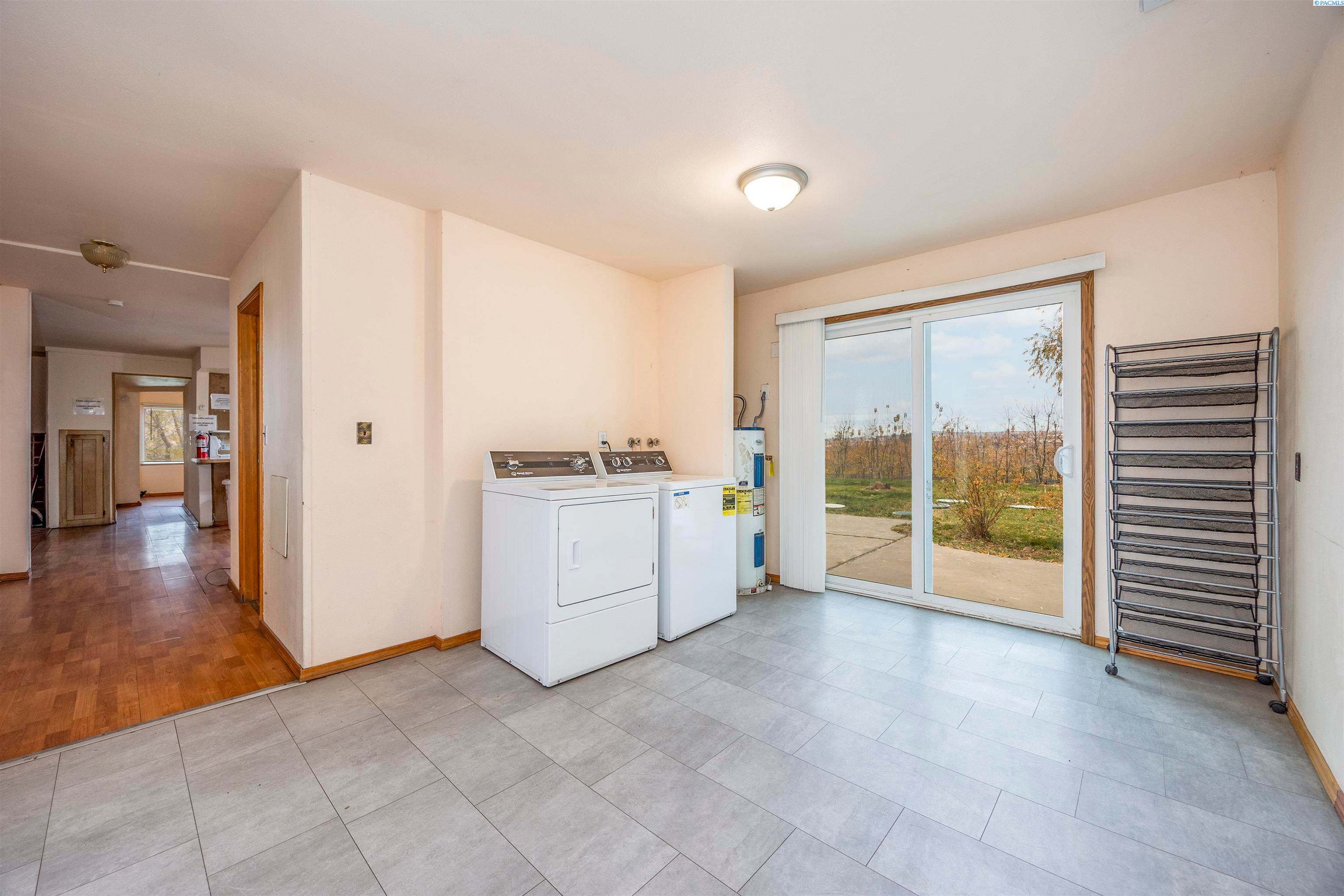 Benton City, Washington, 99320, United States, ,Residential,For Sale,1998051