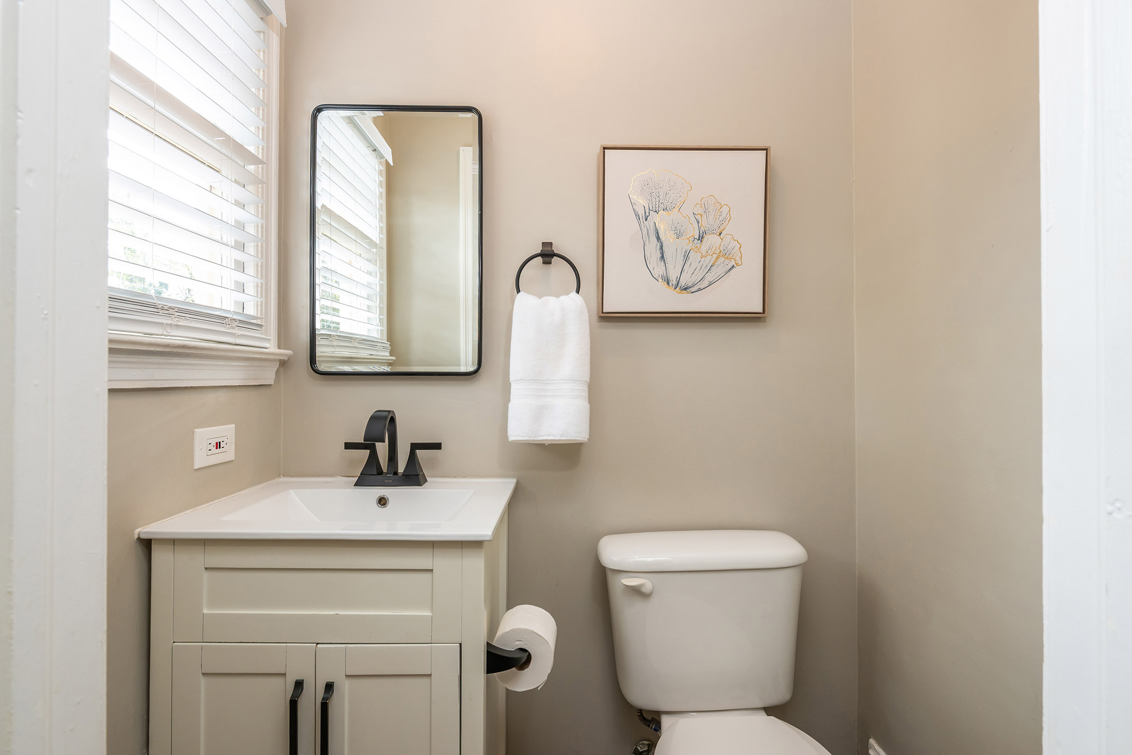  Beautifully Updated Cottage in the Heart of Martin Manor in Buckhead - 物件實景