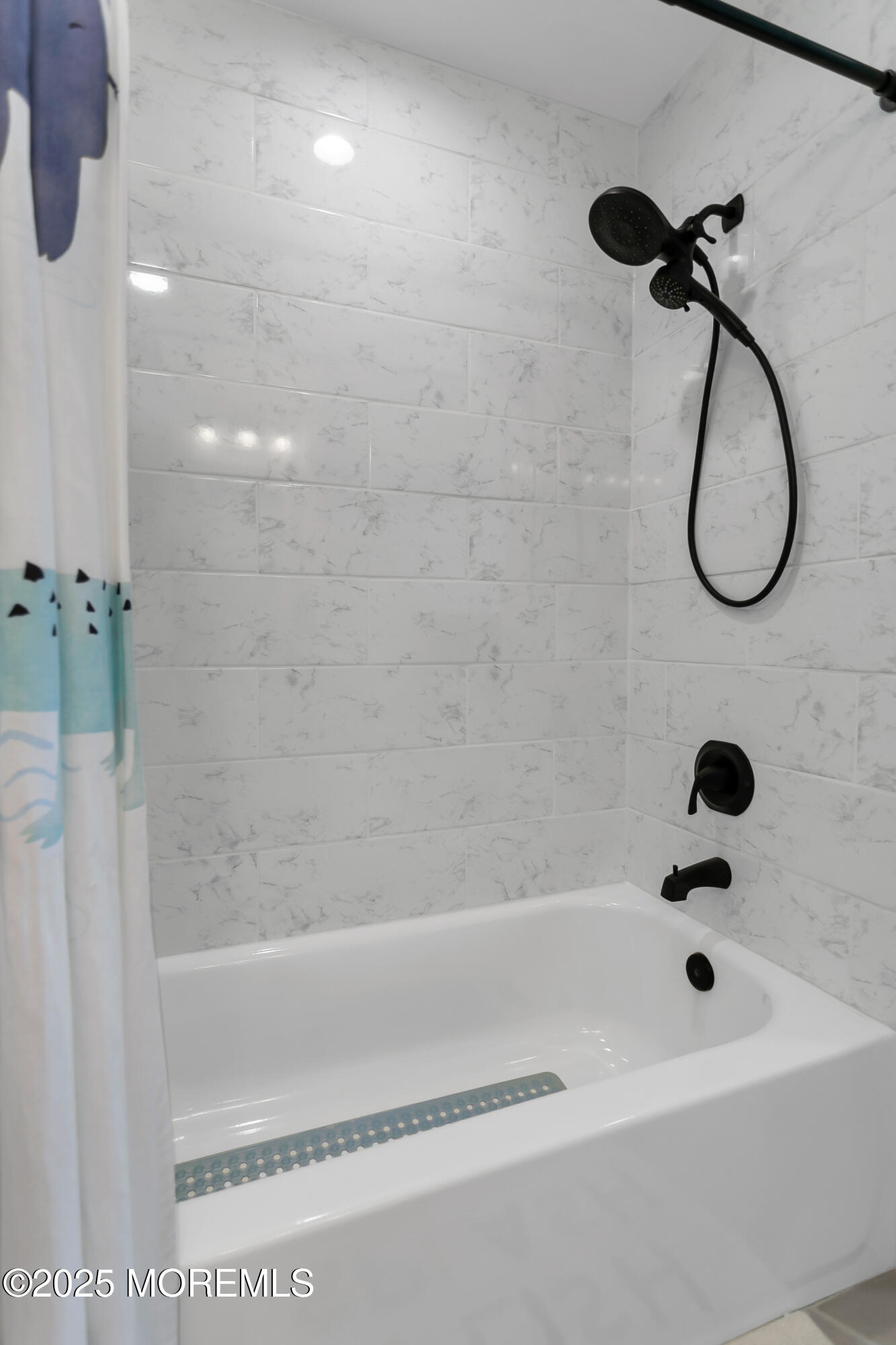 Middletown, New Jersey, 07748, United States, 4 Bedrooms Bedrooms, ,3 BathroomsBathrooms,Residential,For Sale,1908031