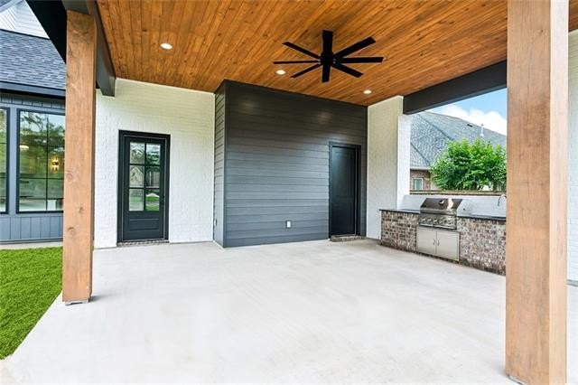 Hammond, Louisiana, 70403, United States, 4 Bedrooms Bedrooms, ,4 BathroomsBathrooms,Residential,For Sale,1974502