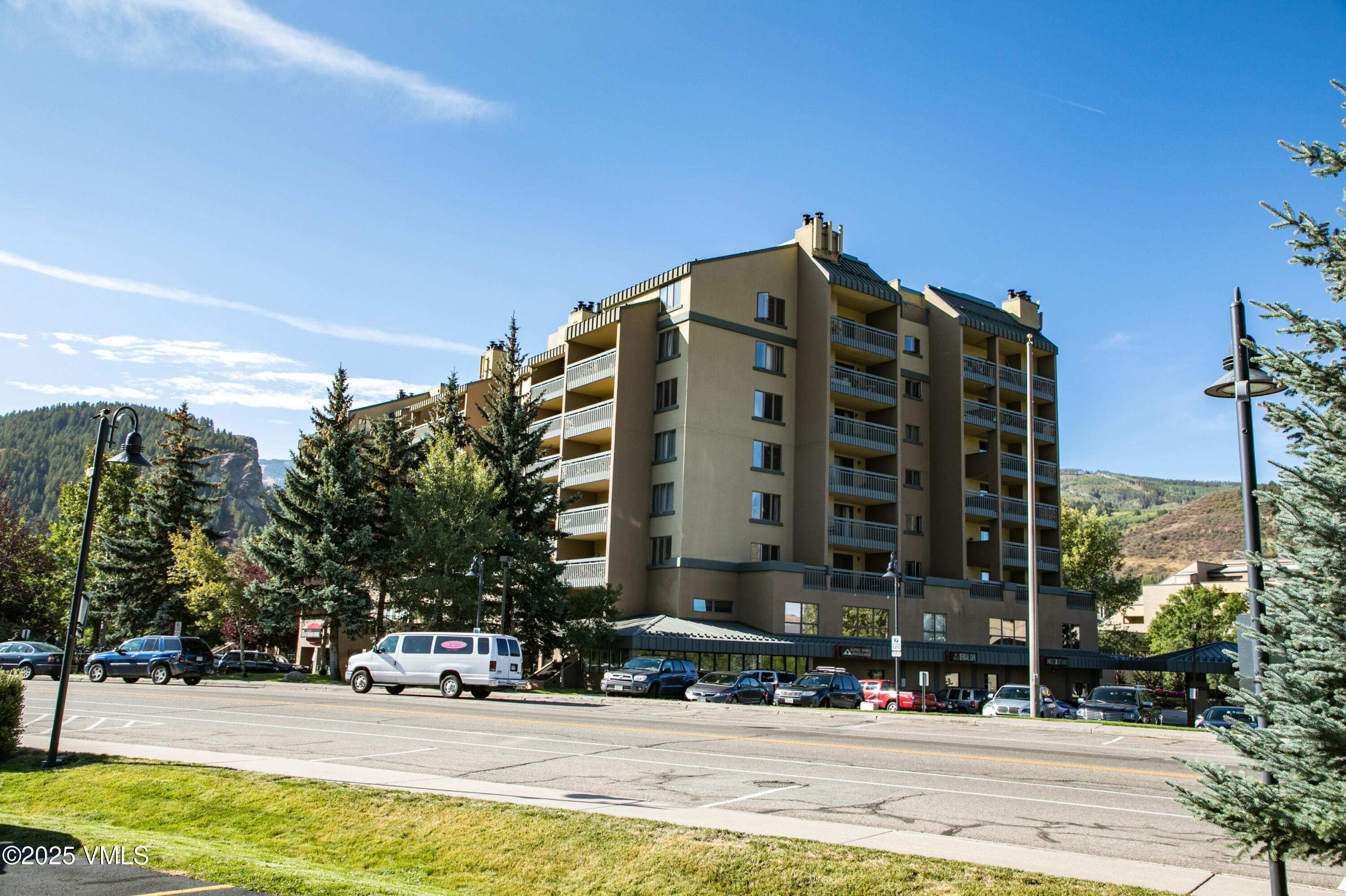 Avon, Colorado, 81620, United States, 3 Bedrooms Bedrooms, ,3 BathroomsBathrooms,Residential,For Sale,1731603