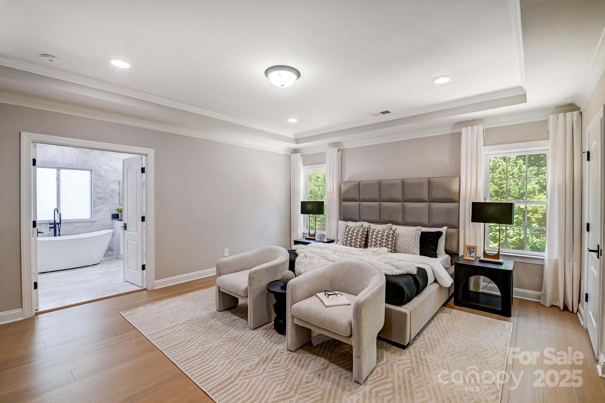Charlotte, North Carolina, 28226, United States, 4 Bedrooms Bedrooms, ,4 BathroomsBathrooms,Residential,For Sale,1795326
