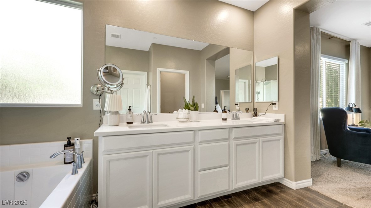 Henderson, Nevada, 89002, United States, 3 Bedrooms Bedrooms, ,3 BathroomsBathrooms,Residential,For Sale,1986221