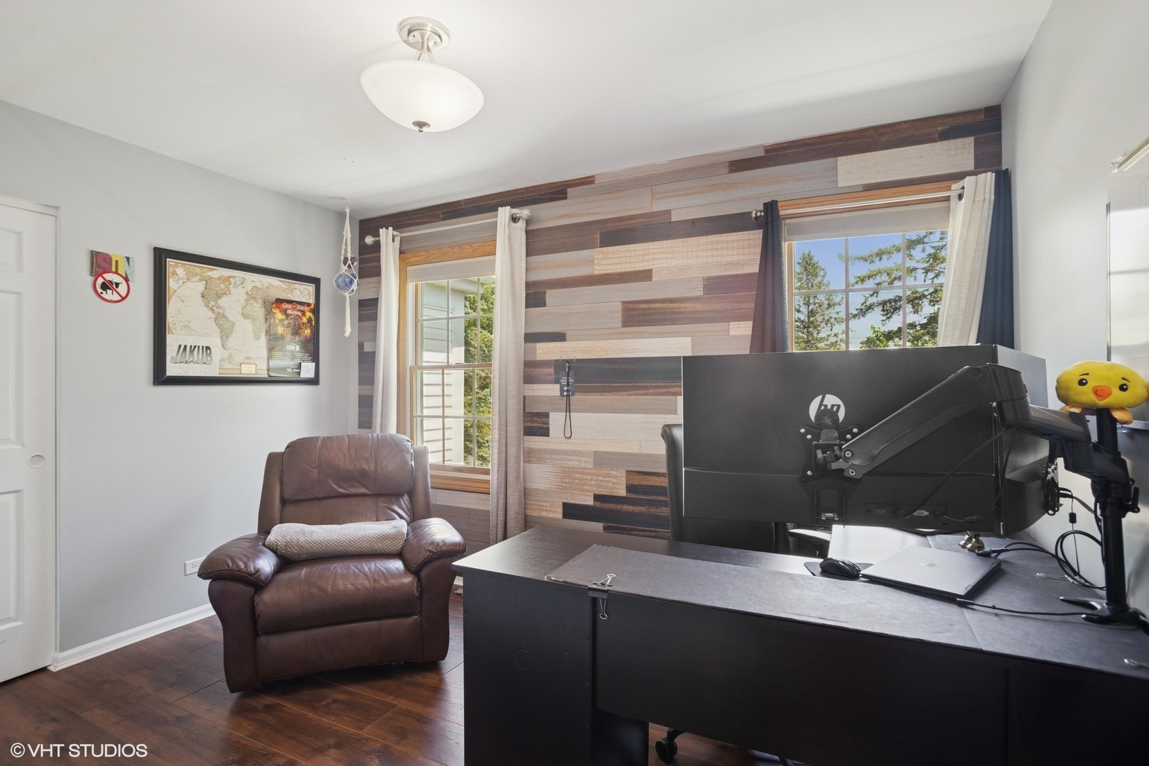 Barrington, Illinois, 60010, United States, 4 Bedrooms Bedrooms, ,3 BathroomsBathrooms,Residential,For Sale,1989548