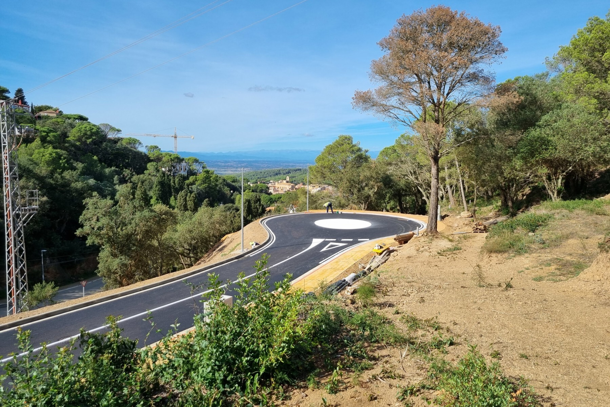  Fantastic south facing plot in the village of Begur - 物件實景