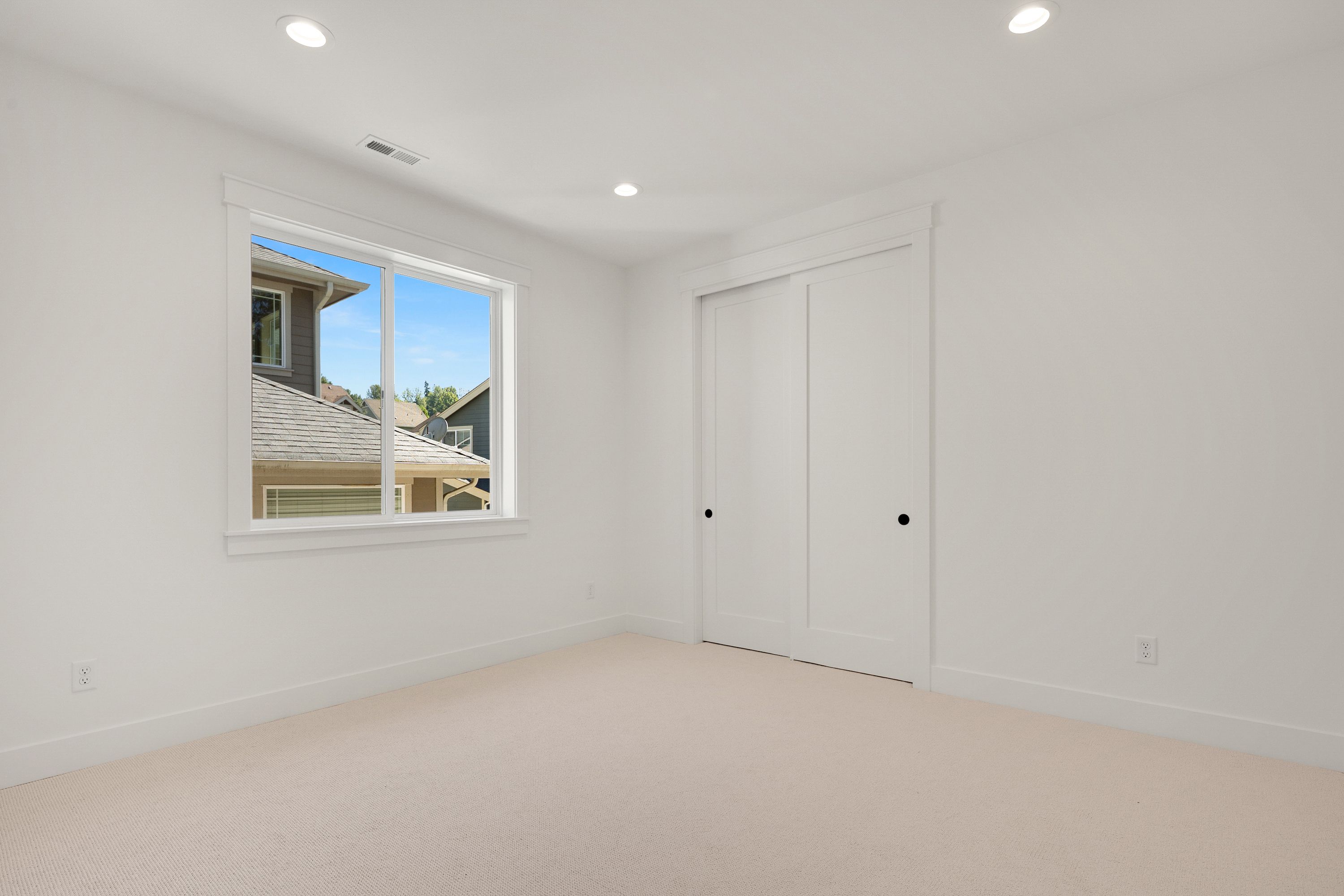  15419 NE 106th St, Redmond, WA 98052 - 物件實景