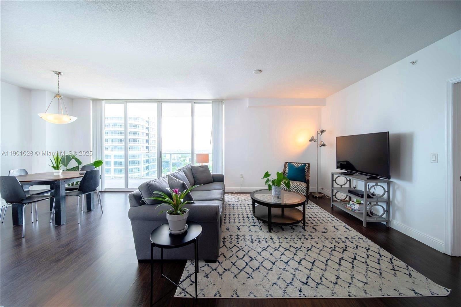 Miami, Florida, 33130, United States, 2 Bedrooms Bedrooms, ,2 BathroomsBathrooms,Residential,For Sale,1970069