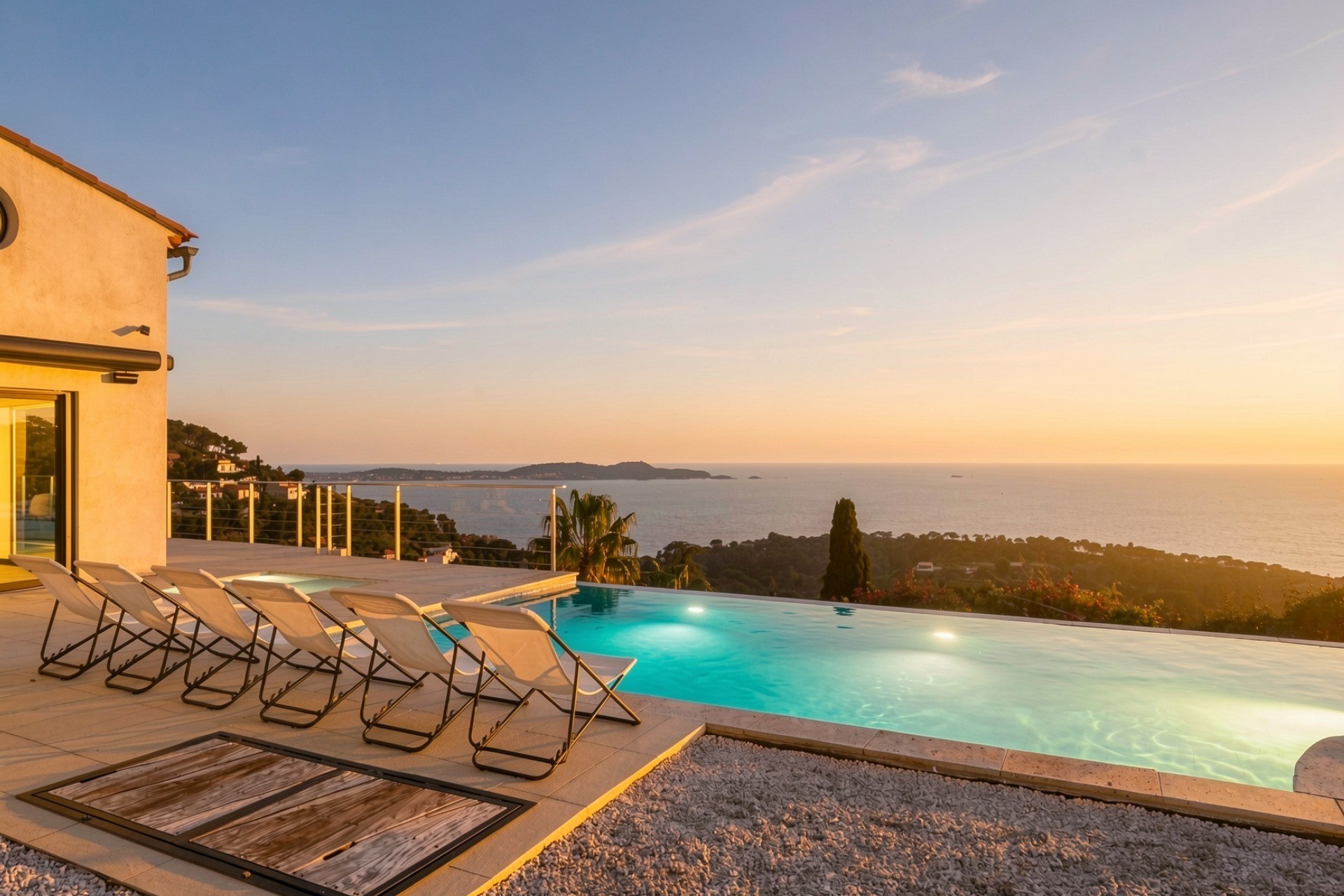  Carqueiranne – Architect-Designed Villa with Panoramic Sea View - 物件實景