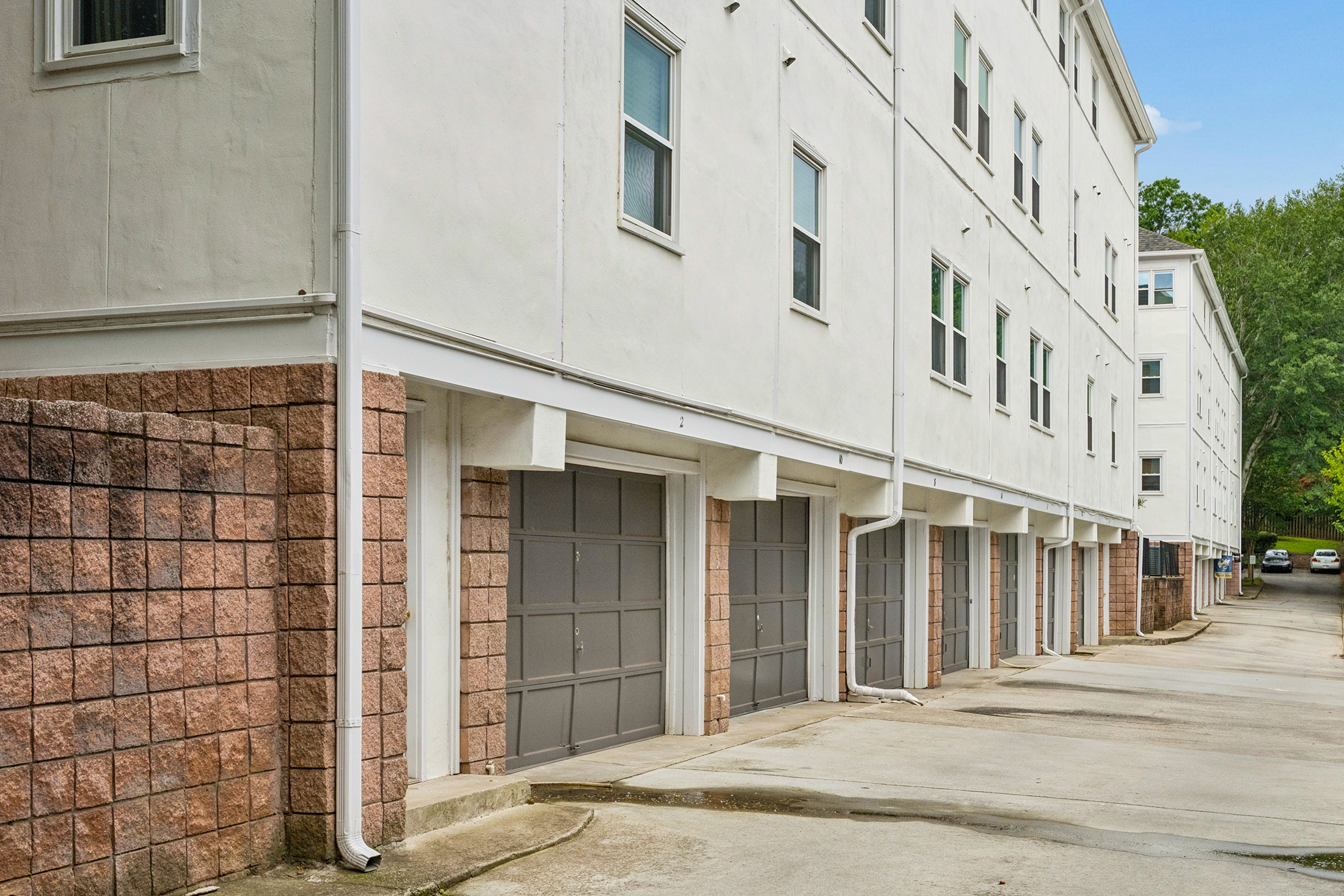  Updated Two-story Condo Tucked inside Intimate Community in Virginia Highland - 物件實景