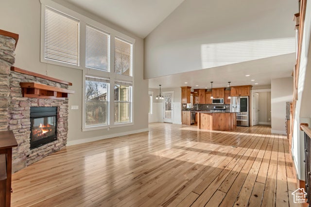 Providence, Utah, 84332, United States, 8 Bedrooms Bedrooms, ,5 BathroomsBathrooms,Residential,For Sale,1944901