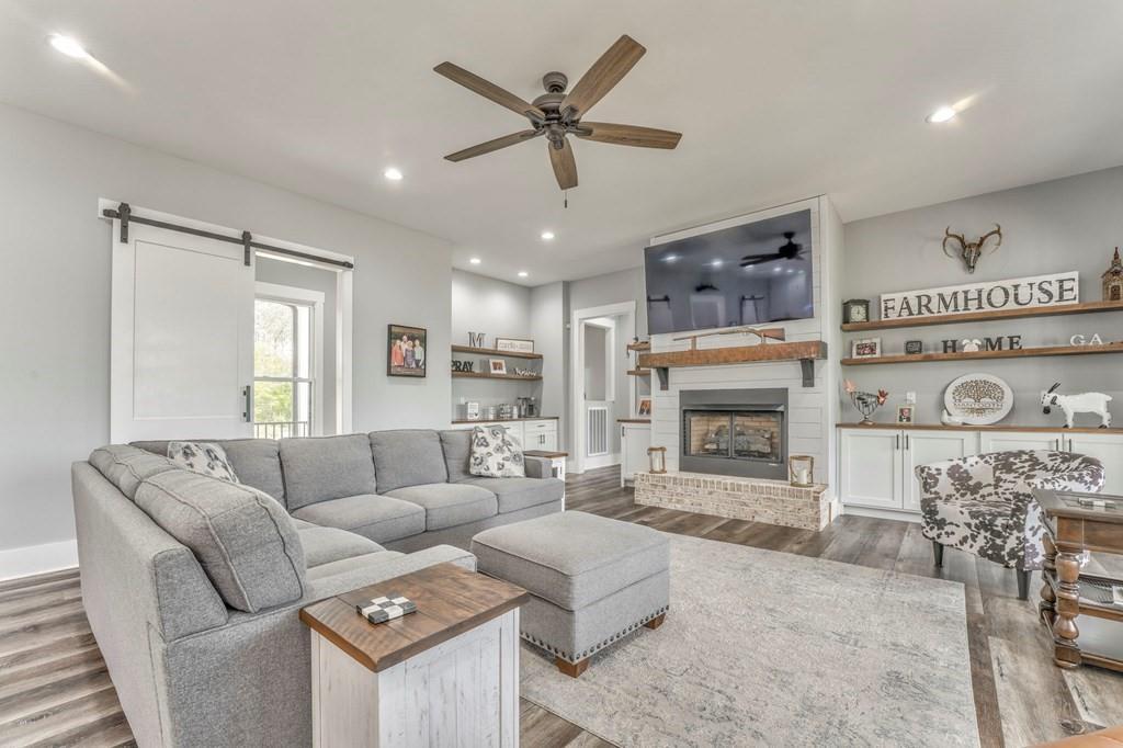 Cohutta, Georgia, 30710, United States, 4 Bedrooms Bedrooms, ,5 BathroomsBathrooms,Residential,For Sale,1792903