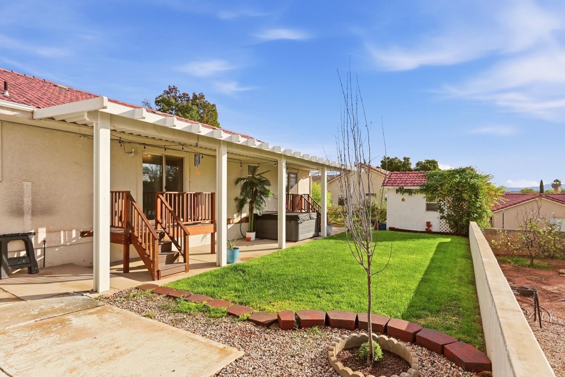  NO HOA 3Bed, 2Bath, 2.5 Car Garage Rv Parking, New Flooring and Paint - 物件實景